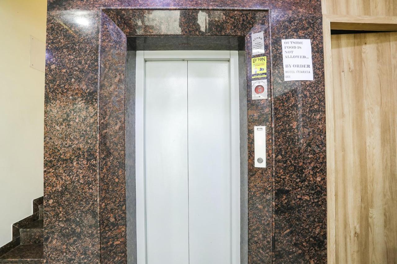 Fabhotel Vedanta - Nr Sitabudli Hotel Nagpur