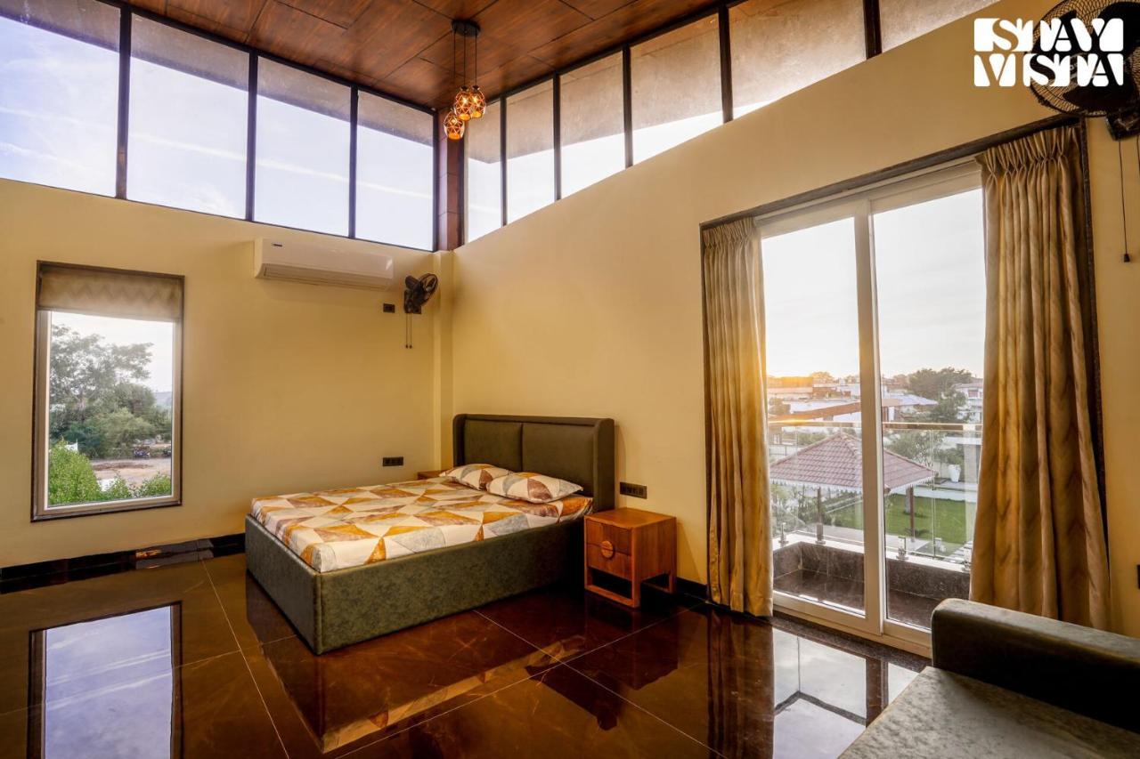 Stayvista At Imperial Gardens *