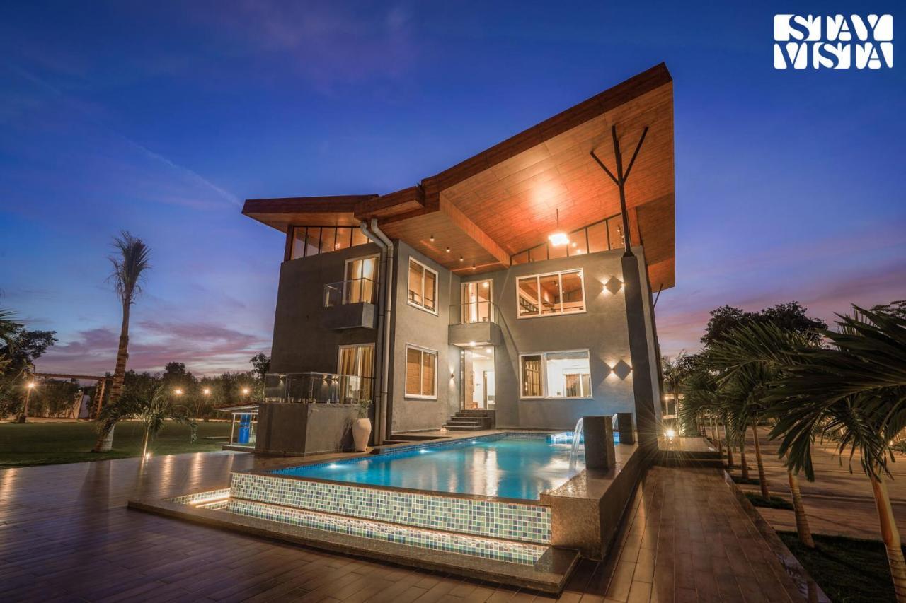 Villa Stayvista At Imperial Gardens *