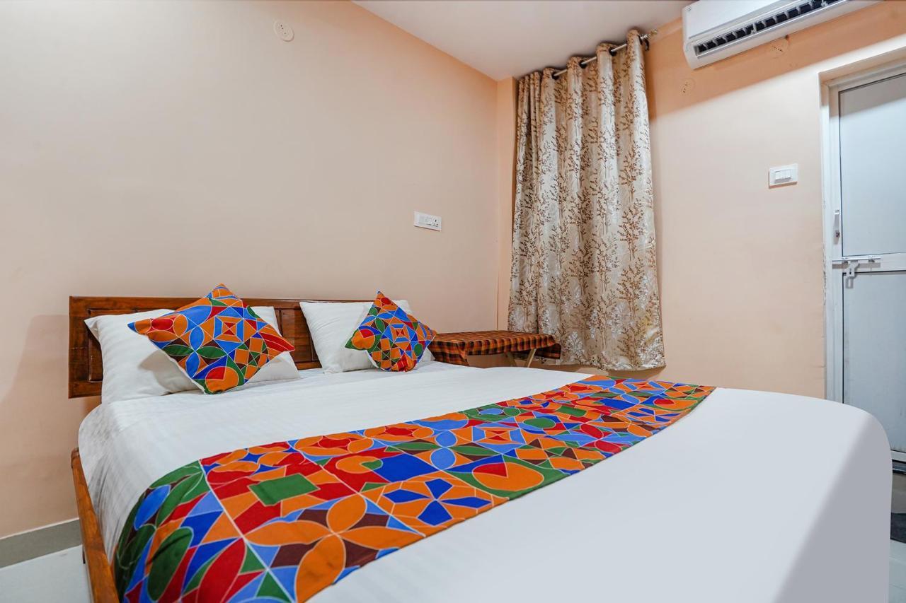 Fabexpress Octave A1 Celebration Hotel
