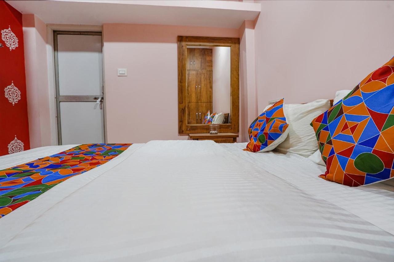 Hotel Fabexpress Octave A1 Celebration 3*