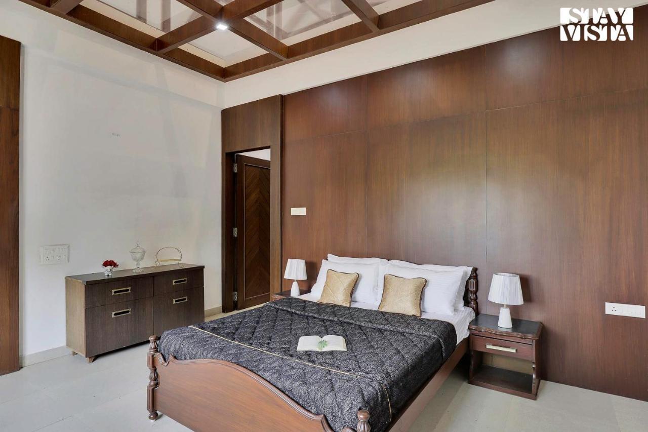 Stayvista's Lakeside Whispers - Lake & Mountain-view With Lawn & Indoor-outdoor Games *