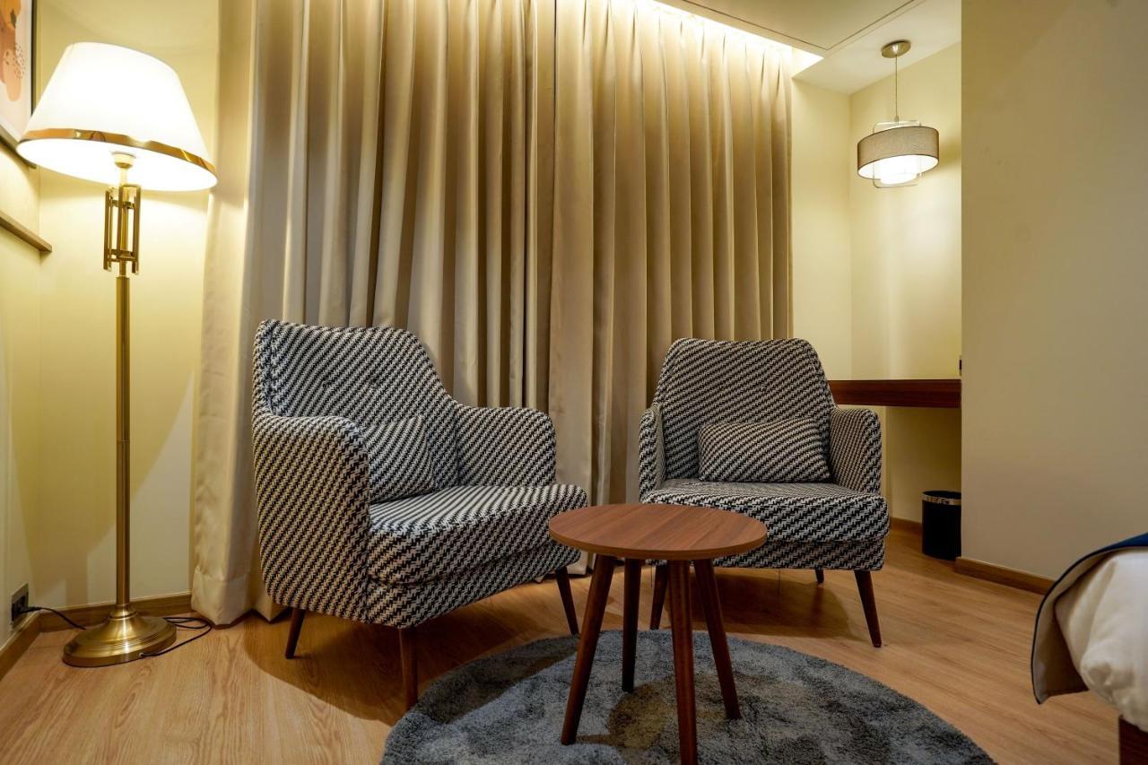 M2 Square By Monday Premium Hotel 4*