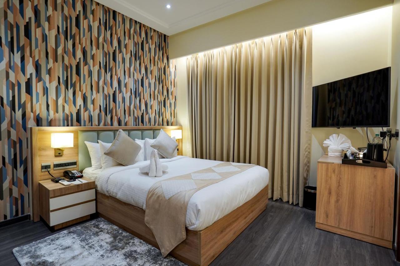 M2 Square By Monday Premium Hotel Nagpur