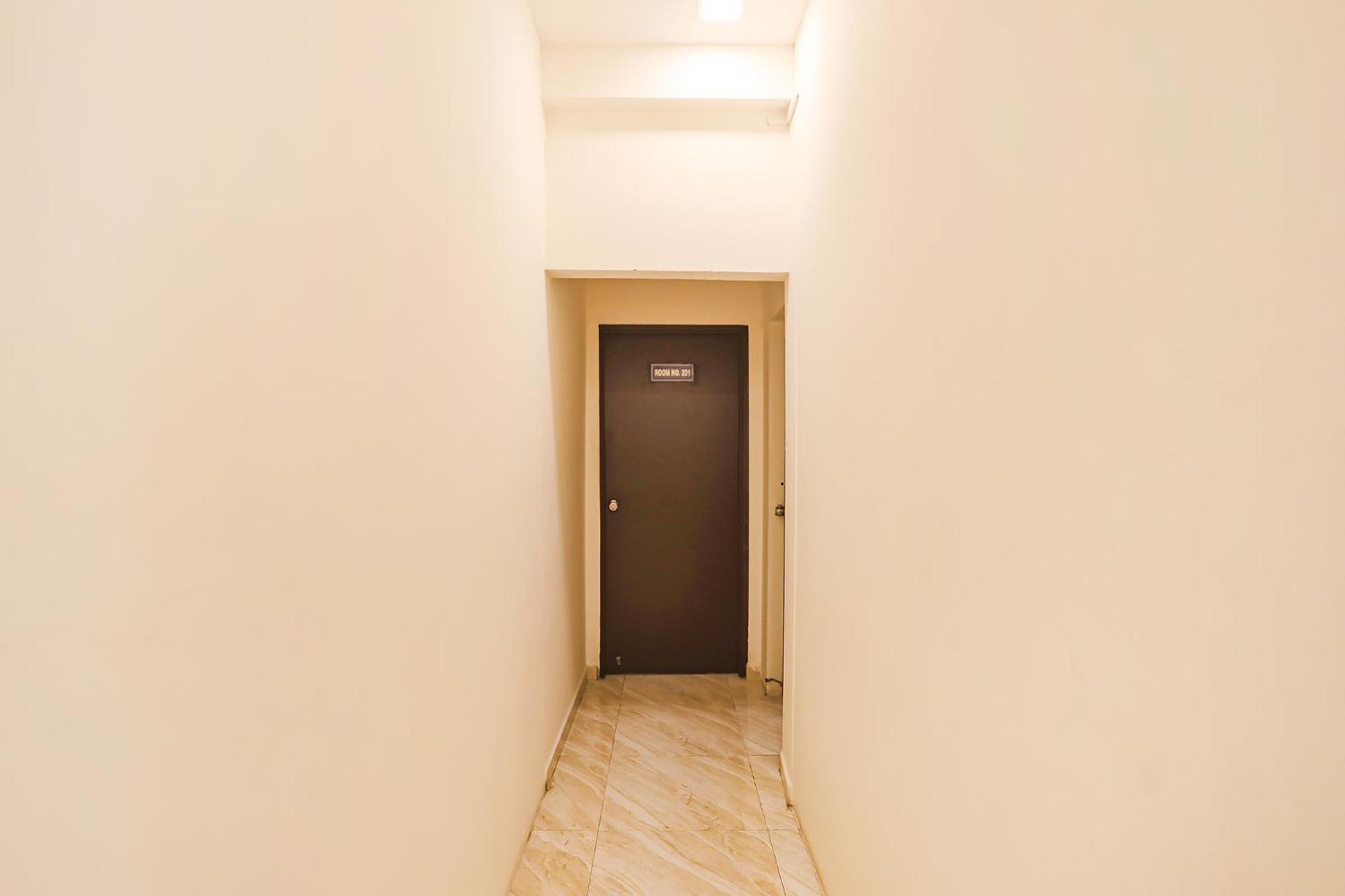 Hotel Fabhotel Seva Service Nagpur