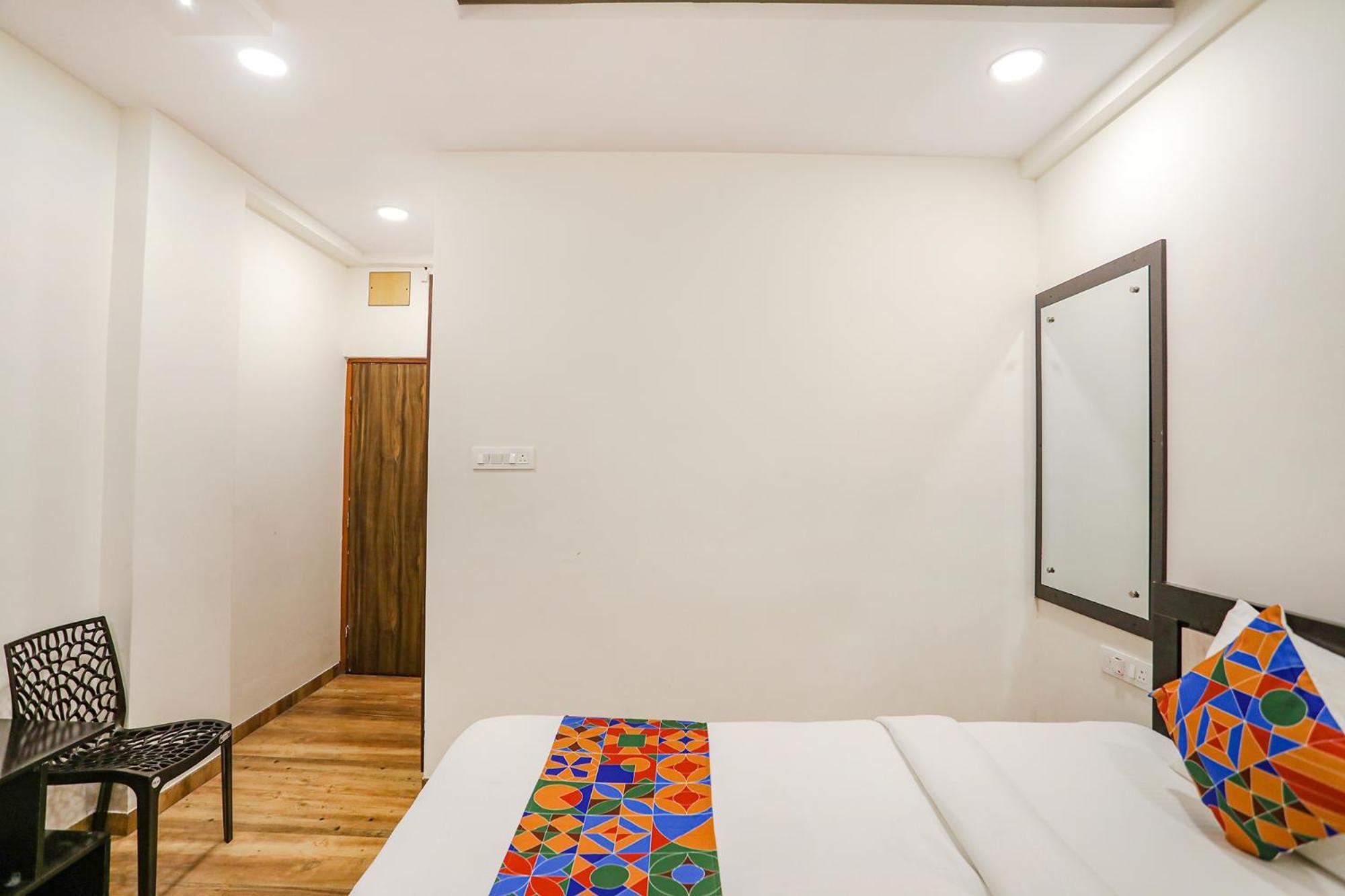 Fabhotel Royal - Beltarodi 3* Nagpur