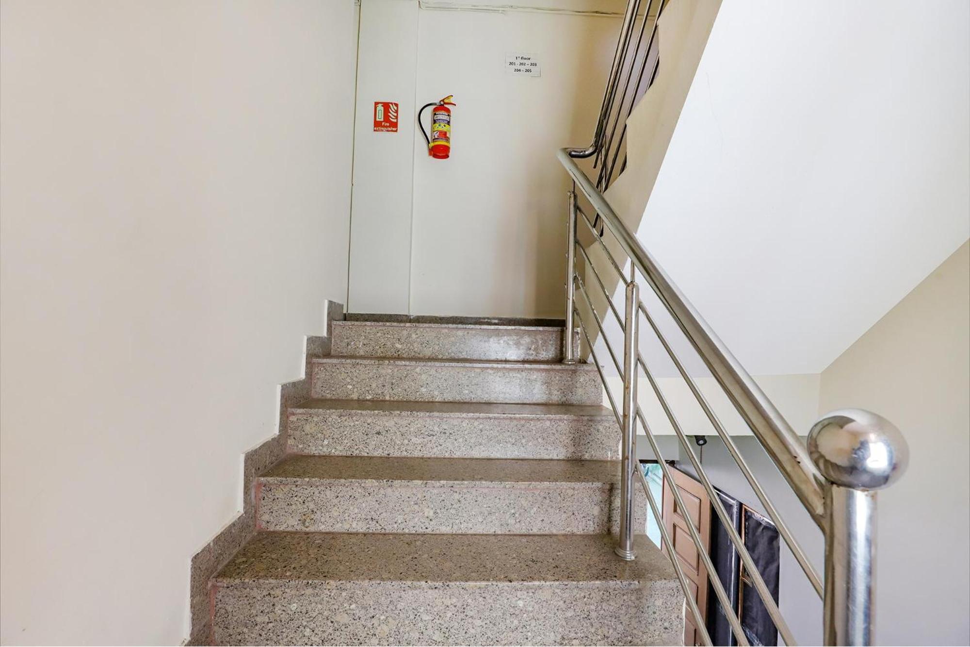 Hotel Fabexpress Osca