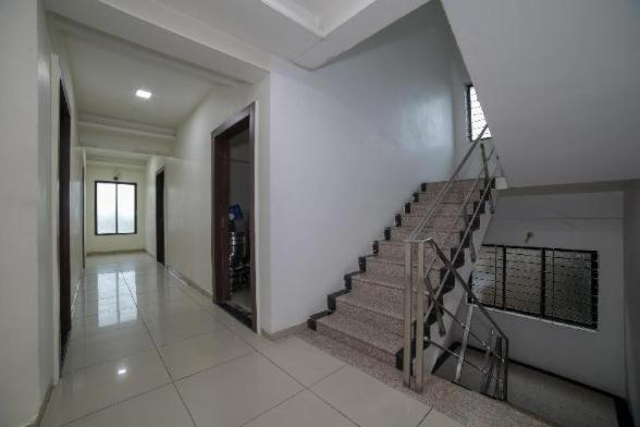 Hotel Fabexpress Jk Lions 3*