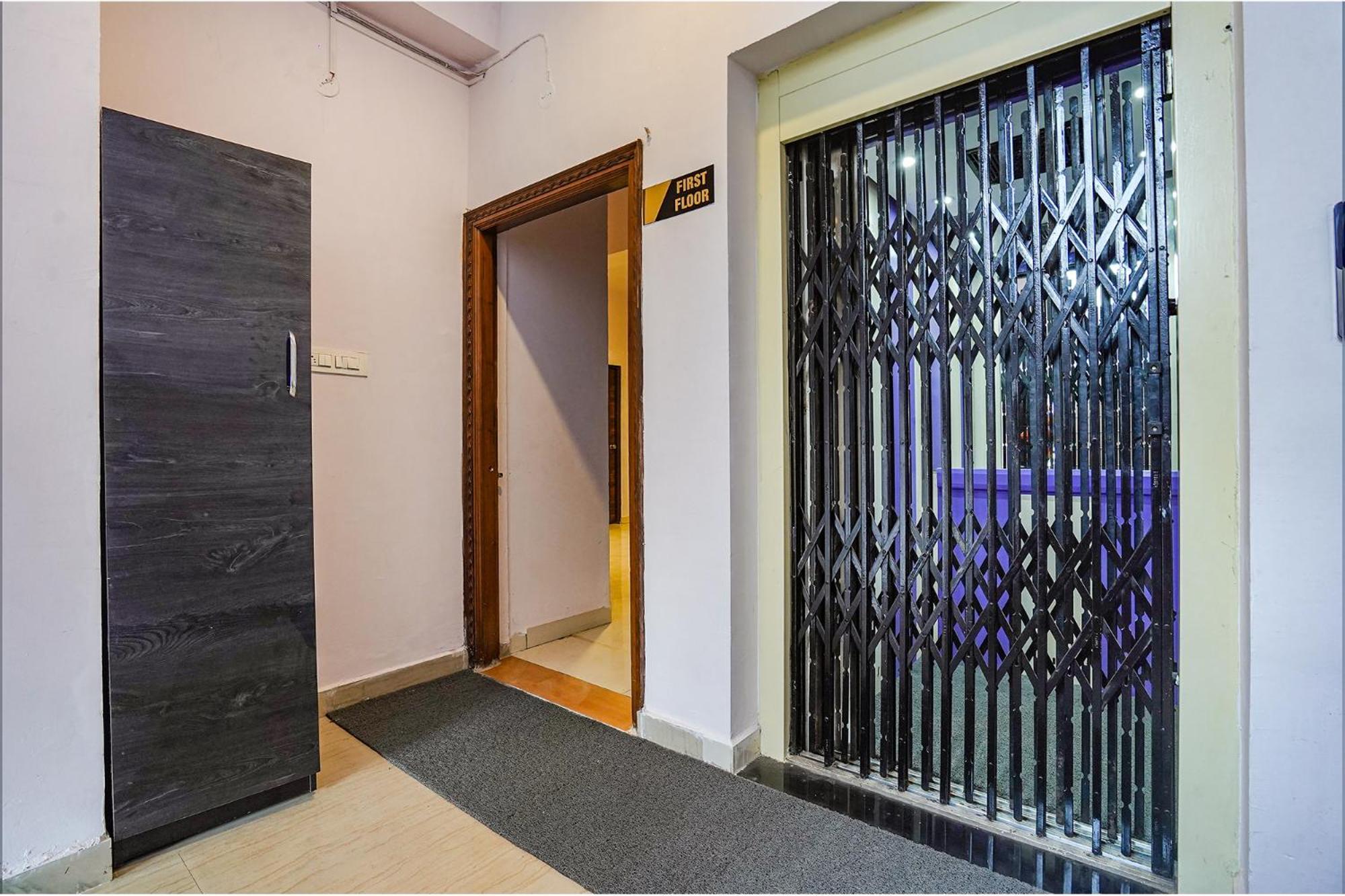 Hotel Fabhotel Olive