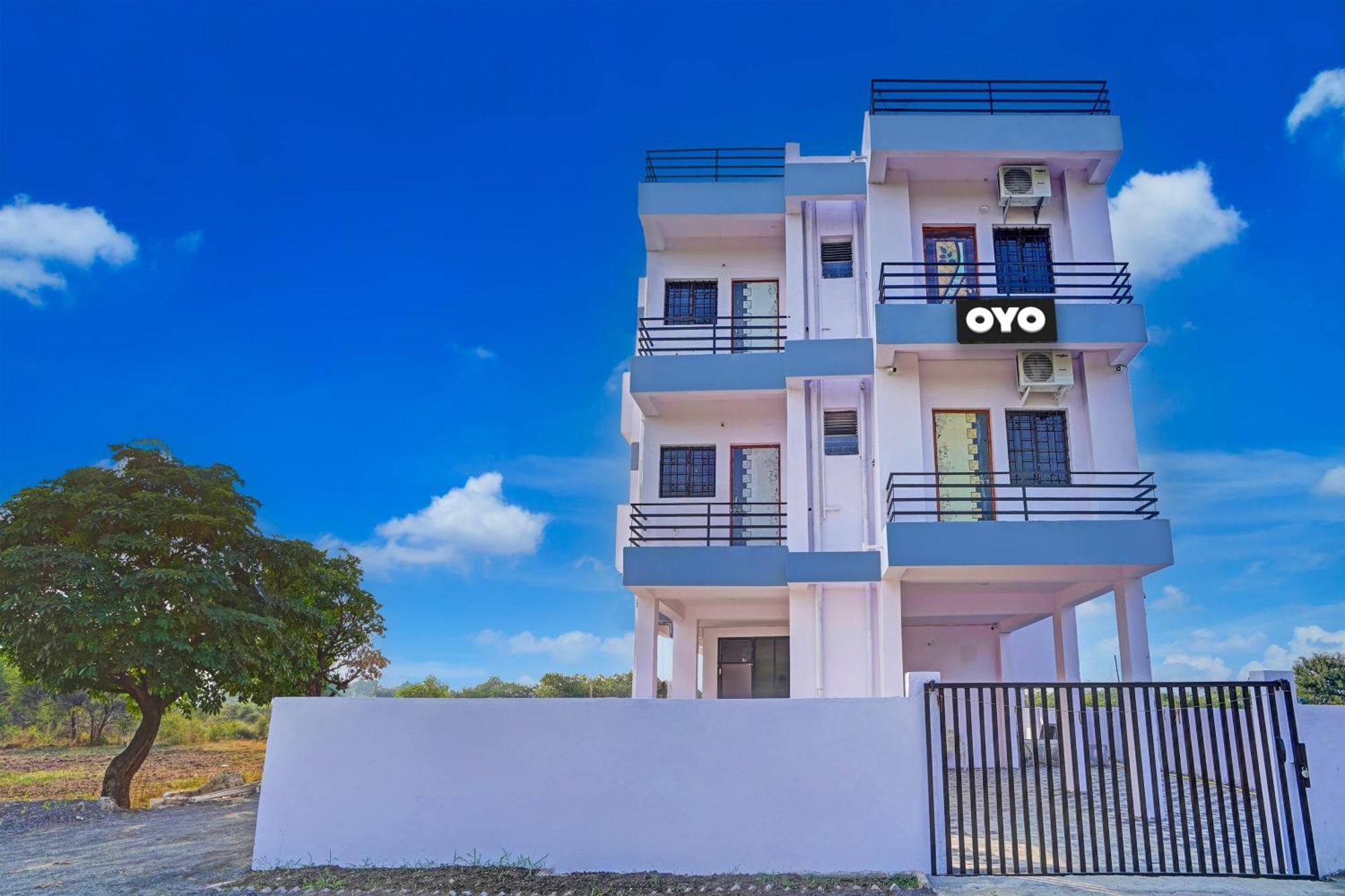 O R R Hotel 4*