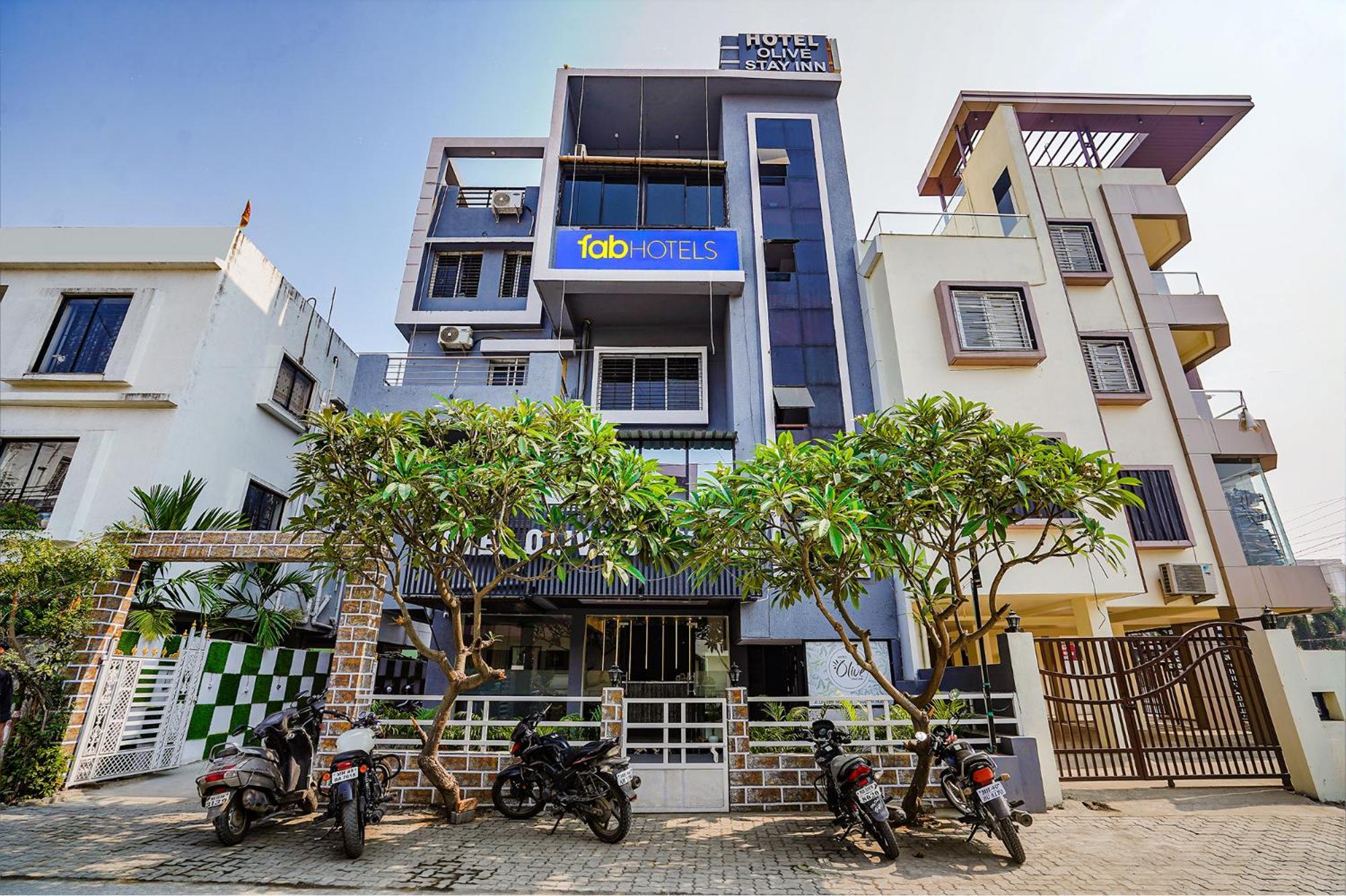 Hotel Fabhotel Olive 3*