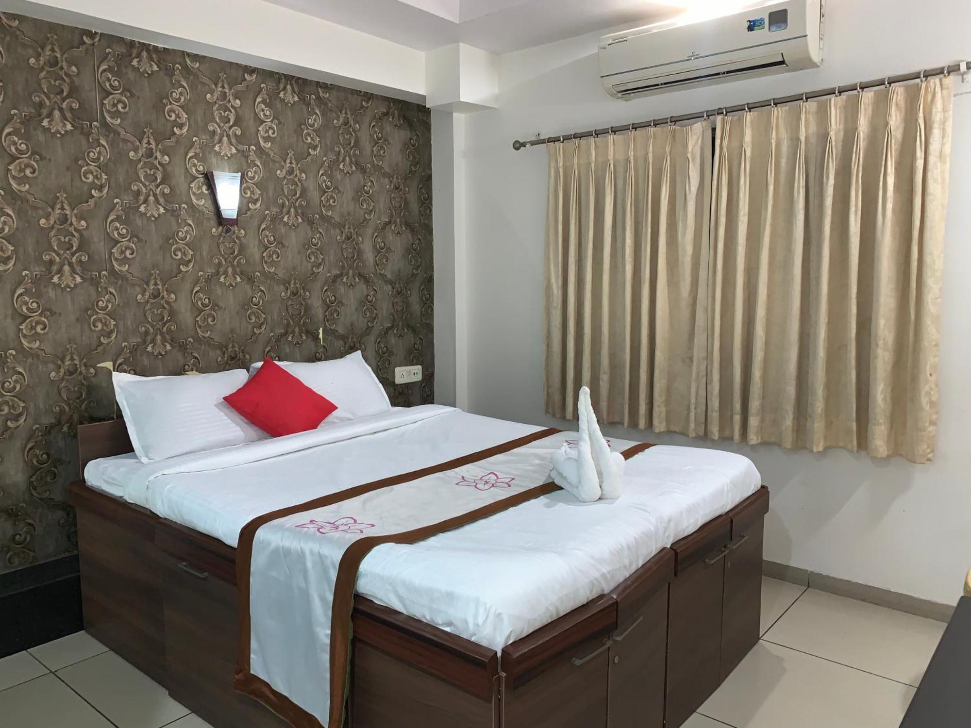 Fabexpress Jk Lions Hotel 3*