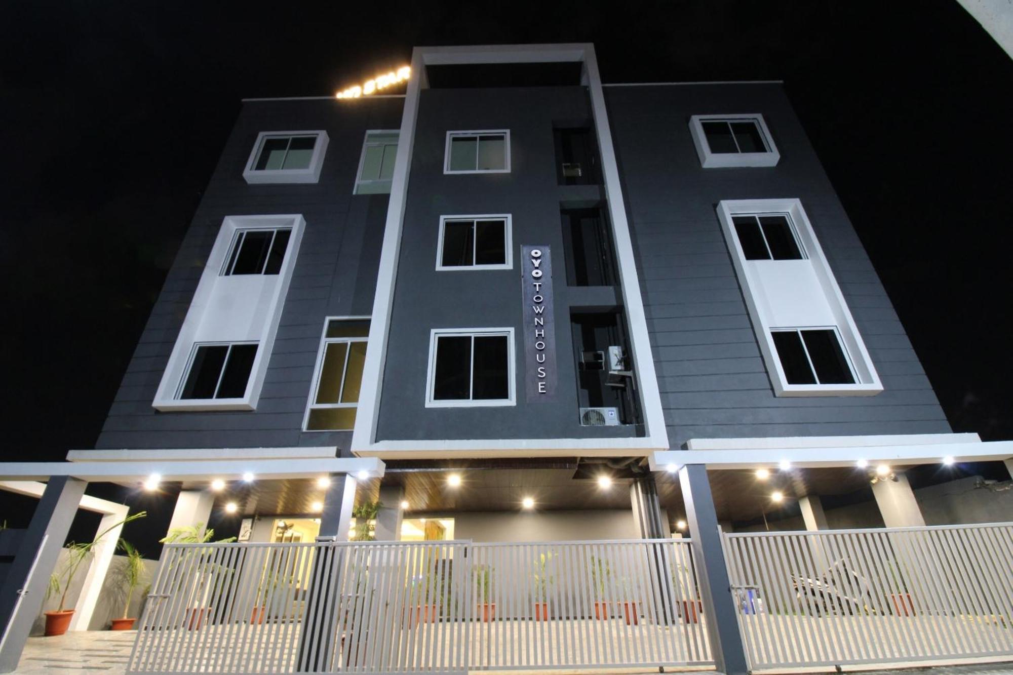 Hotel Townhouse Md Star 3*