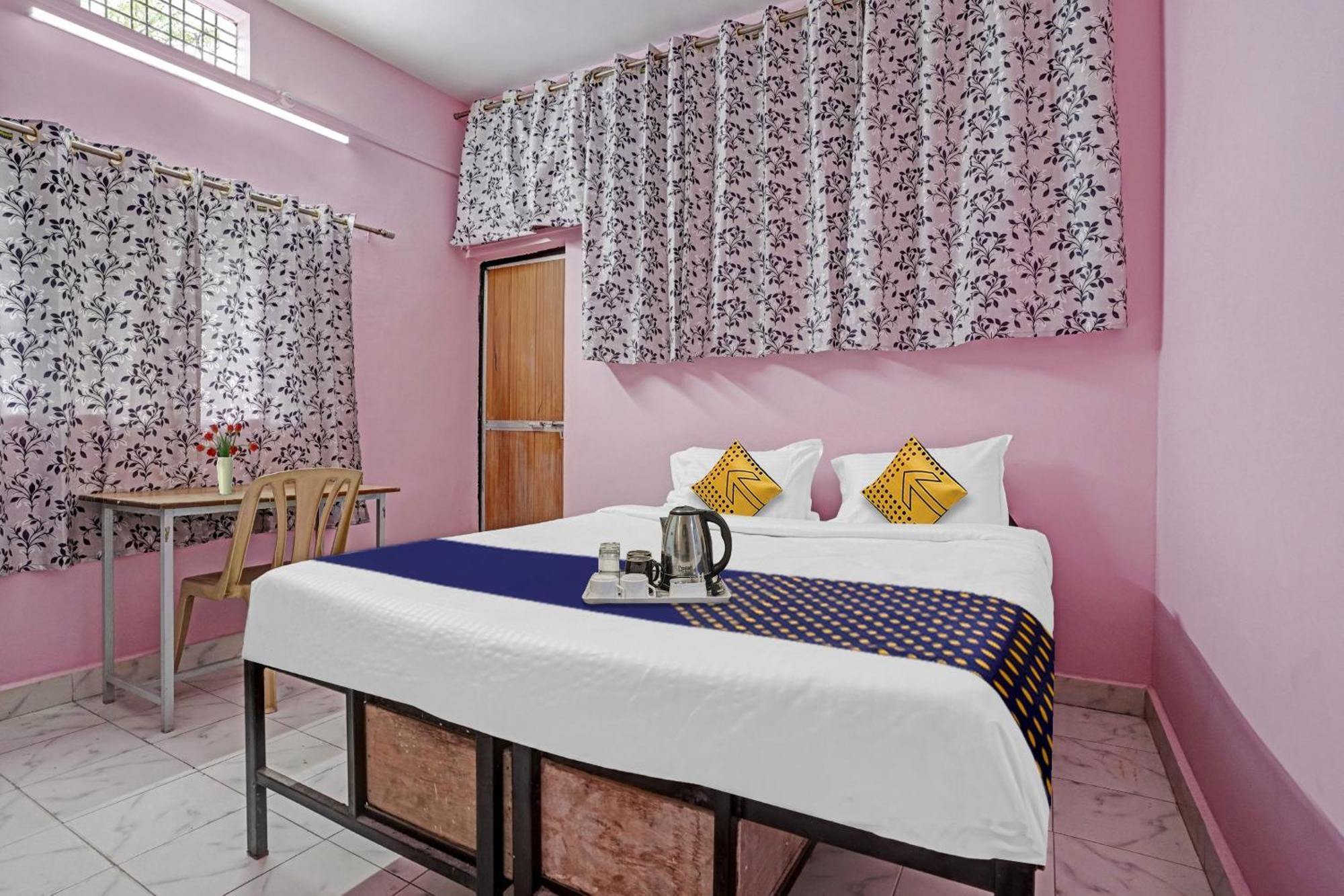 Spot On Sk Star Hotel 2*