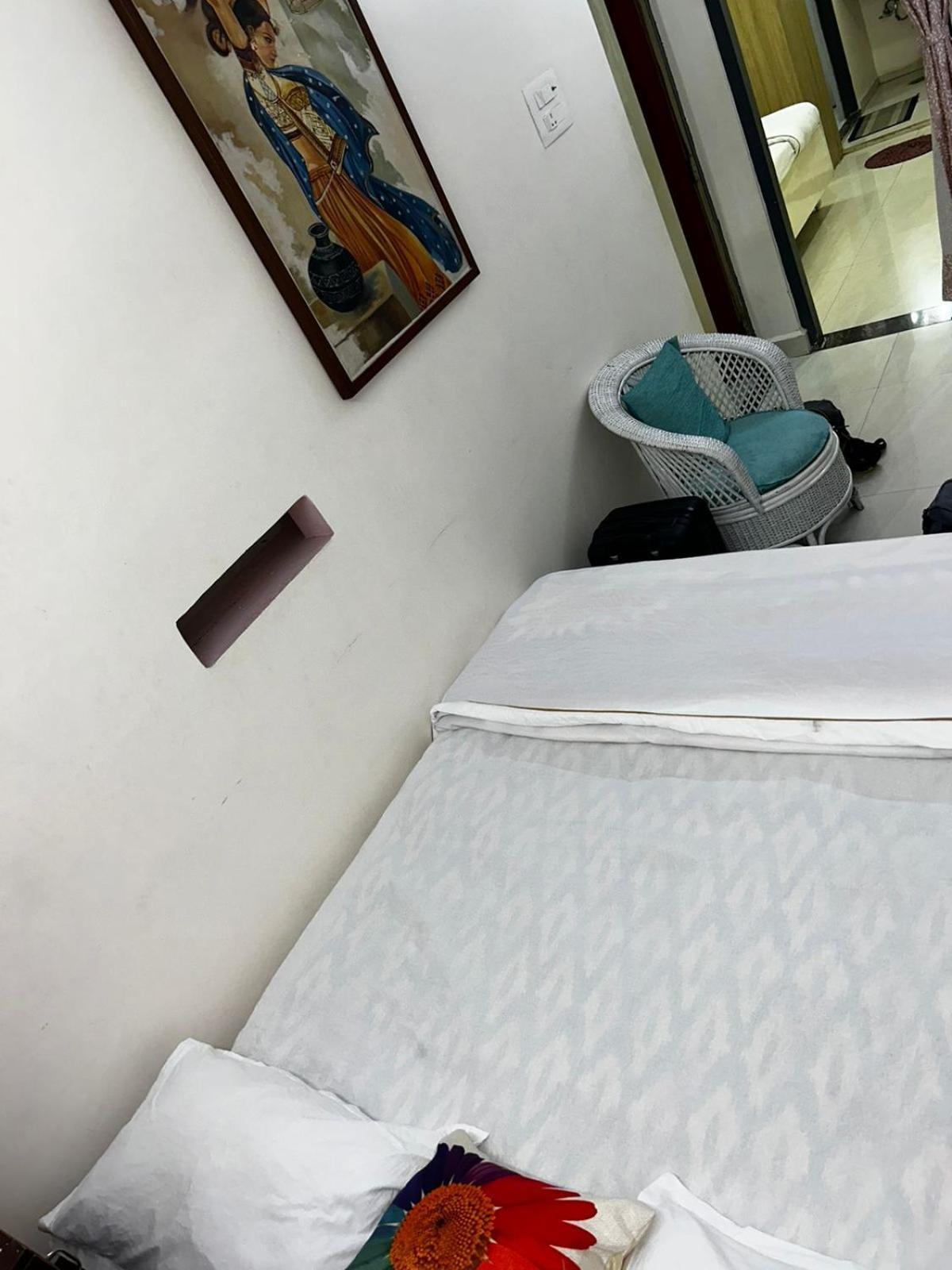 Varsha's A Luxurious Stay. * Nagpur