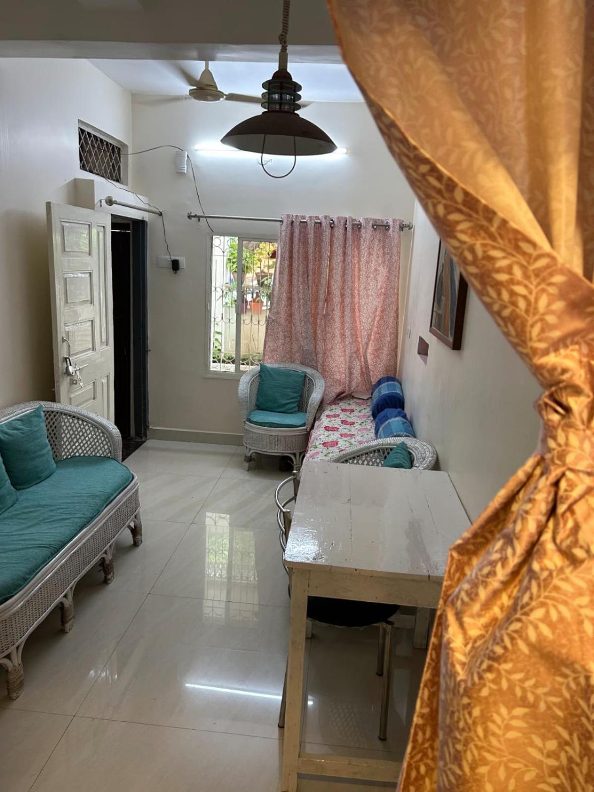 Varsha's A Luxurious Stay. *