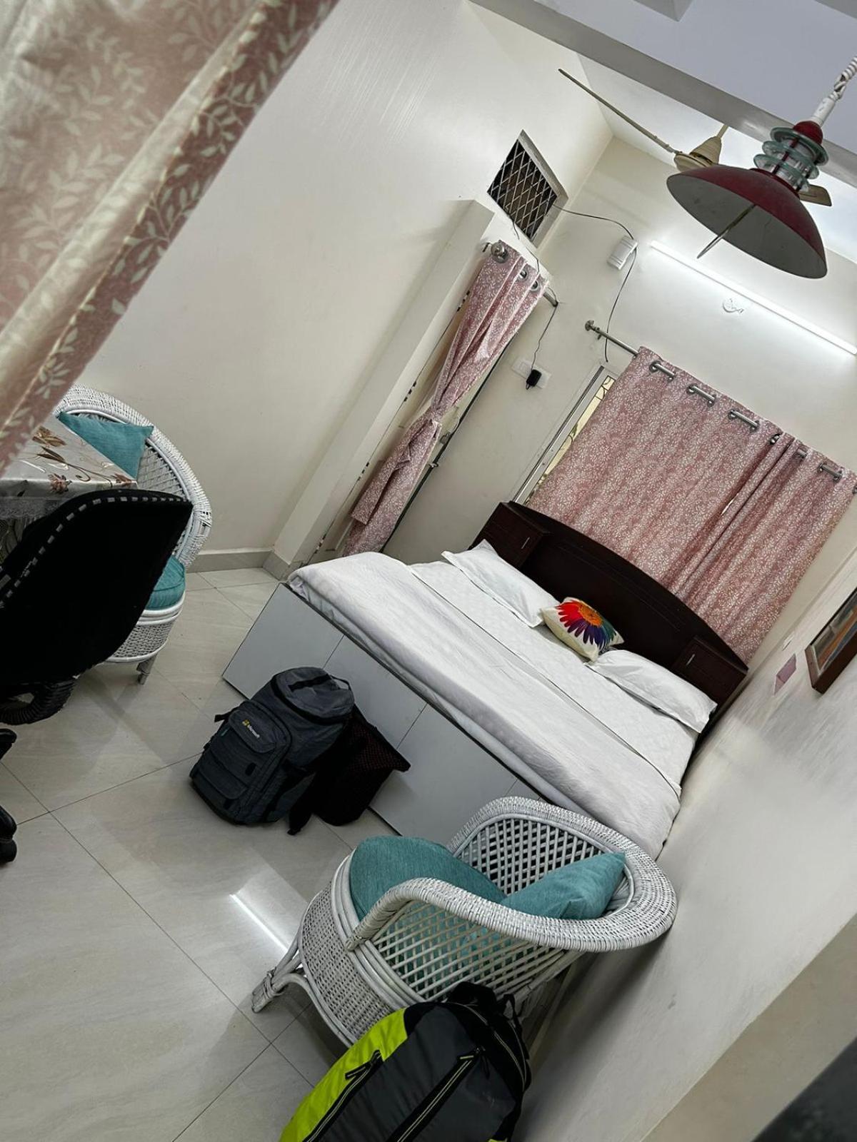 Varsha's A Luxurious Stay. * Nagpur