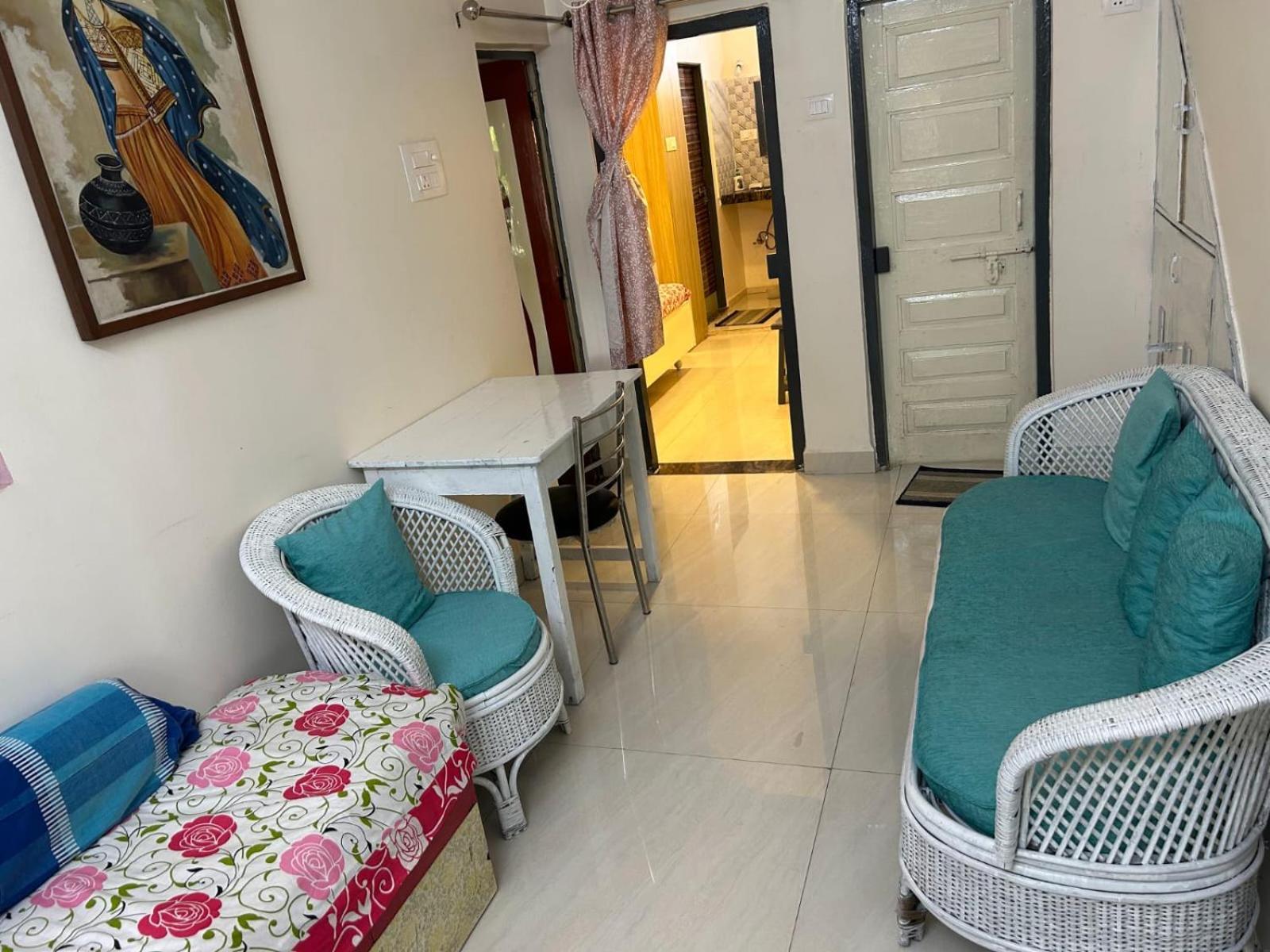 Varsha's A Luxurious Stay. Villa *