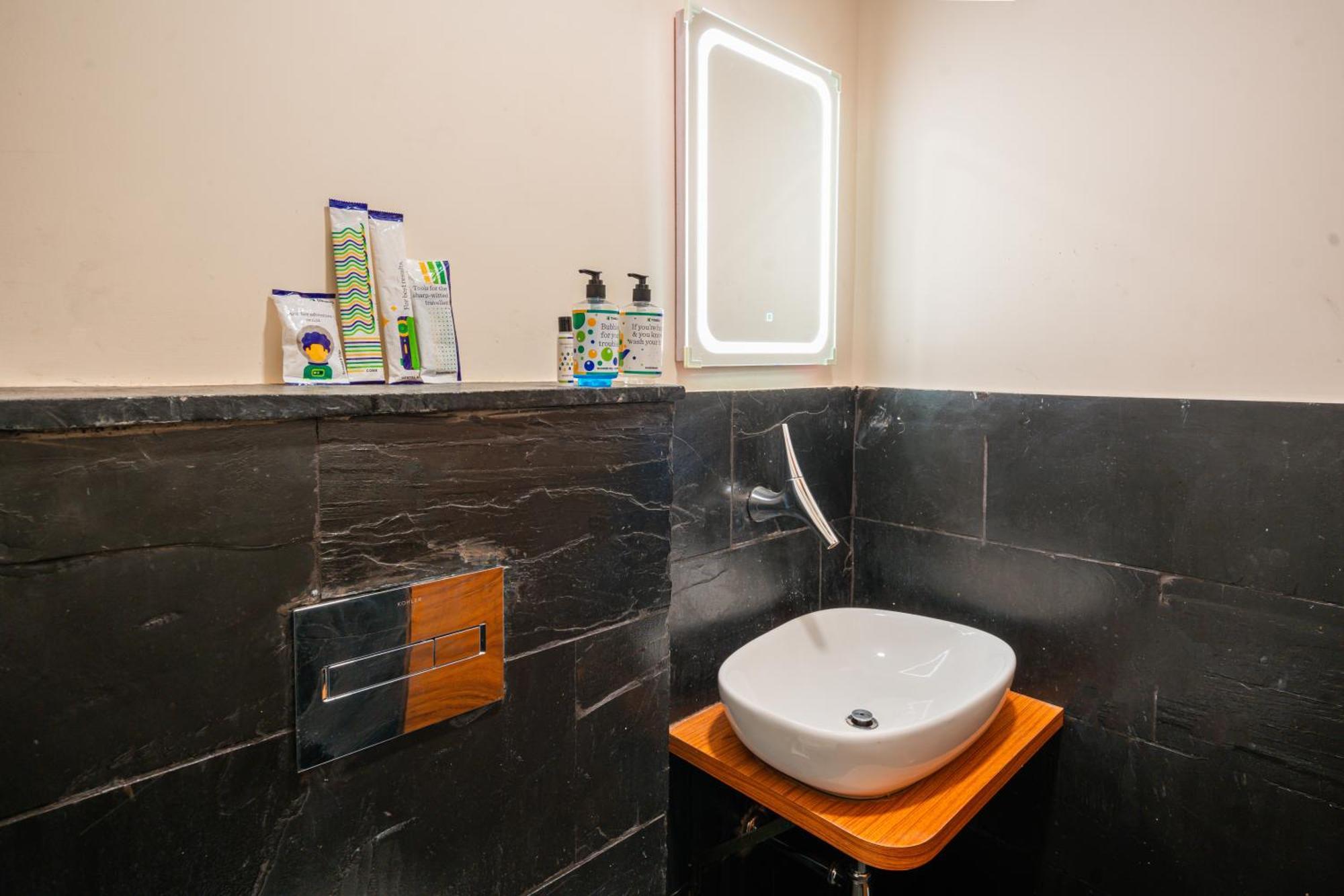 Treebo Premium The Memoir, Ramdaspeth Hotel 4*
