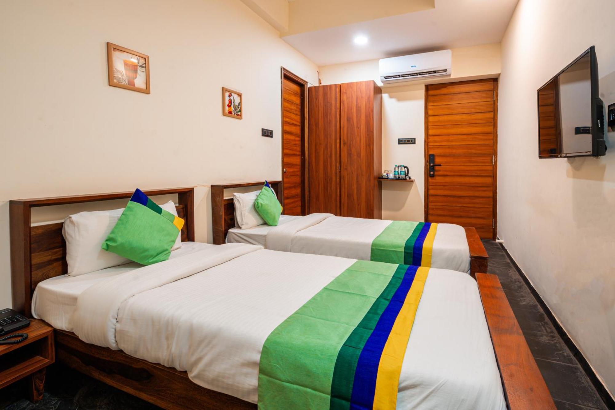 Treebo Premium The Memoir, Ramdaspeth Hotel 4*