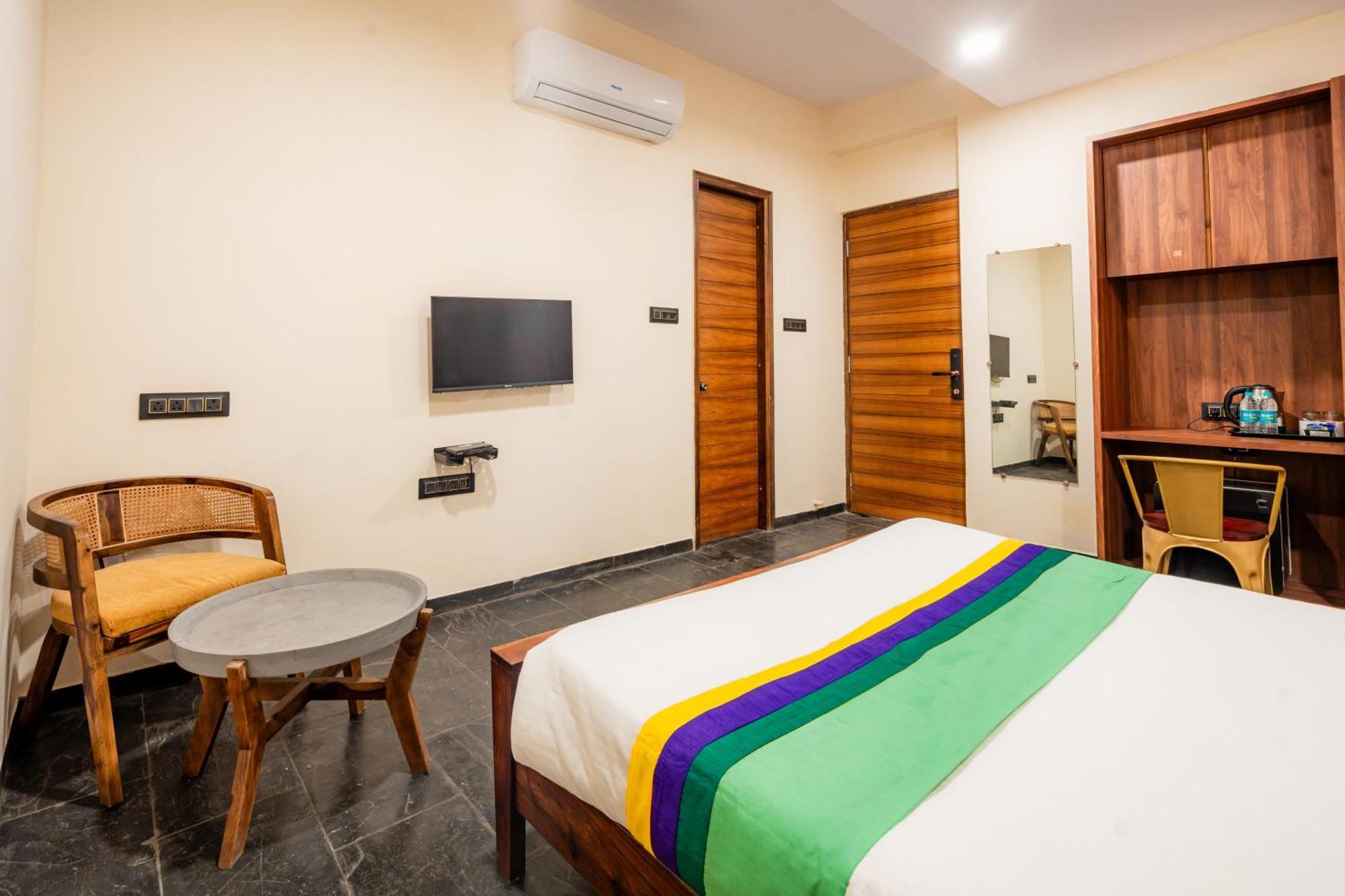 Treebo Premium The Memoir, Ramdaspeth Hotel