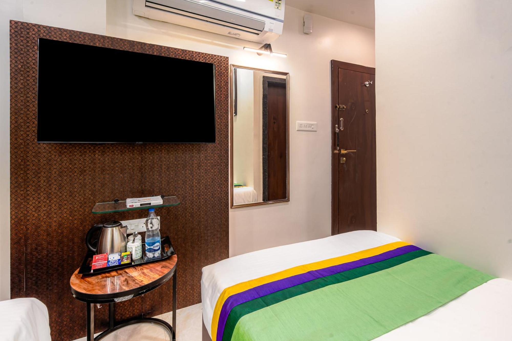 Treebo A1 Residency, Hingna T Point 3* Nagpur