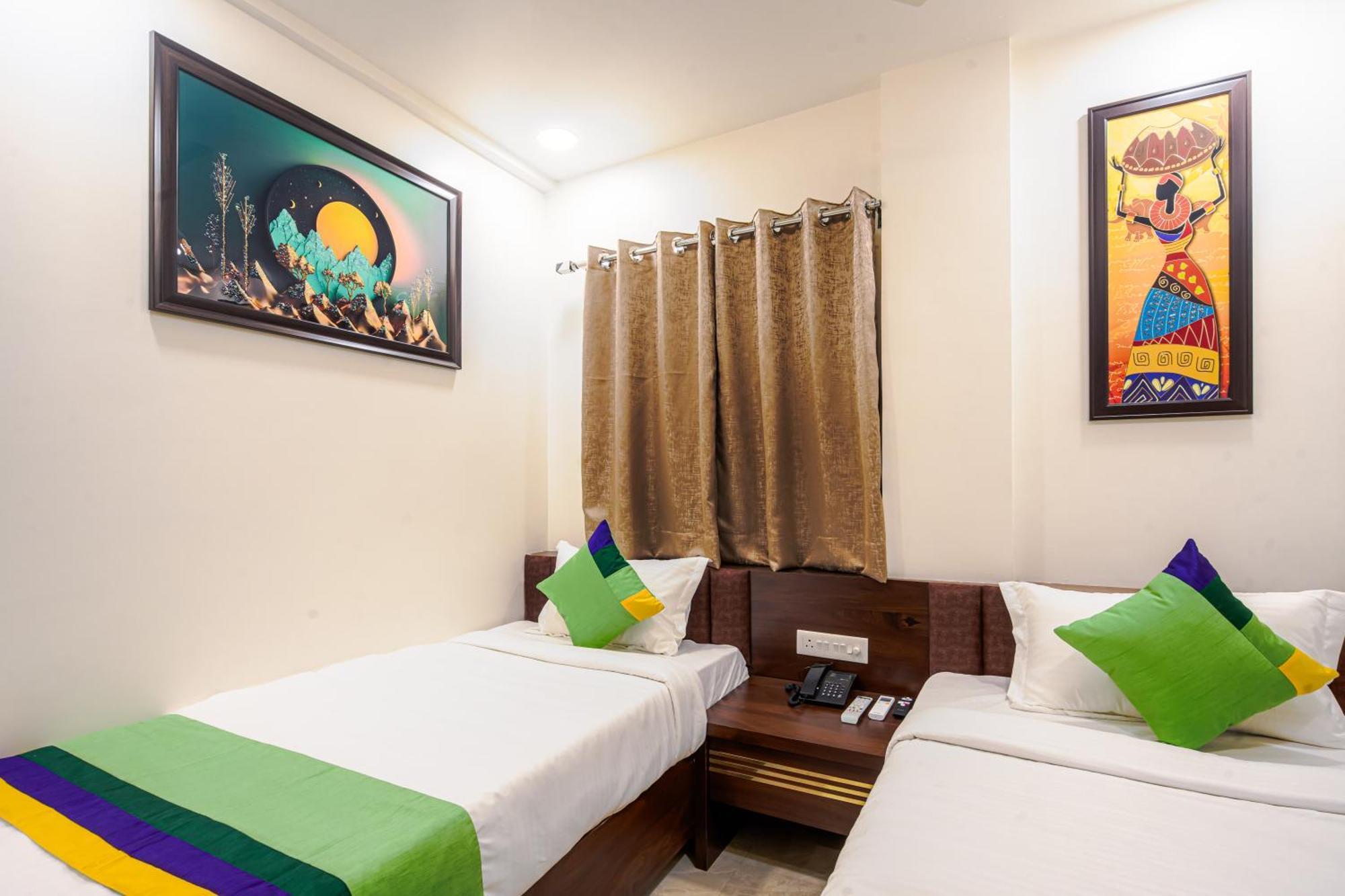 Hotel Treebo A1 Residency, Hingna T Point Nagpur