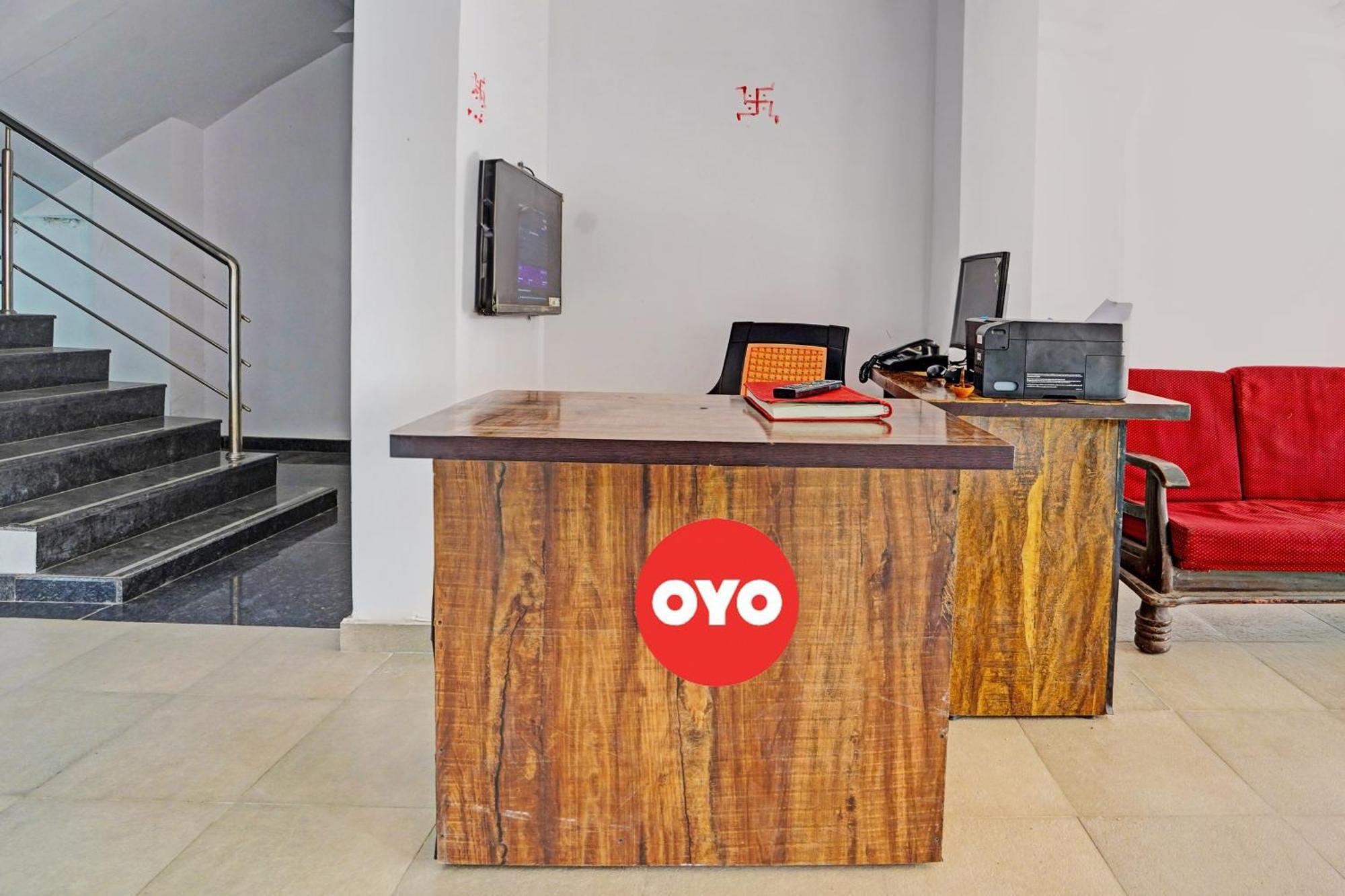 O Bluebird Service Hotel Nagpur