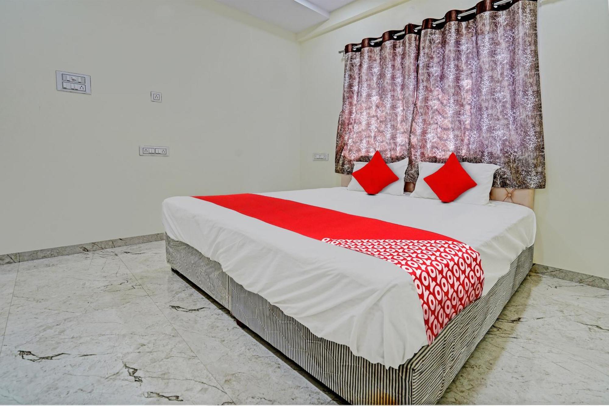 Hotel O Bluebird Service Nagpur