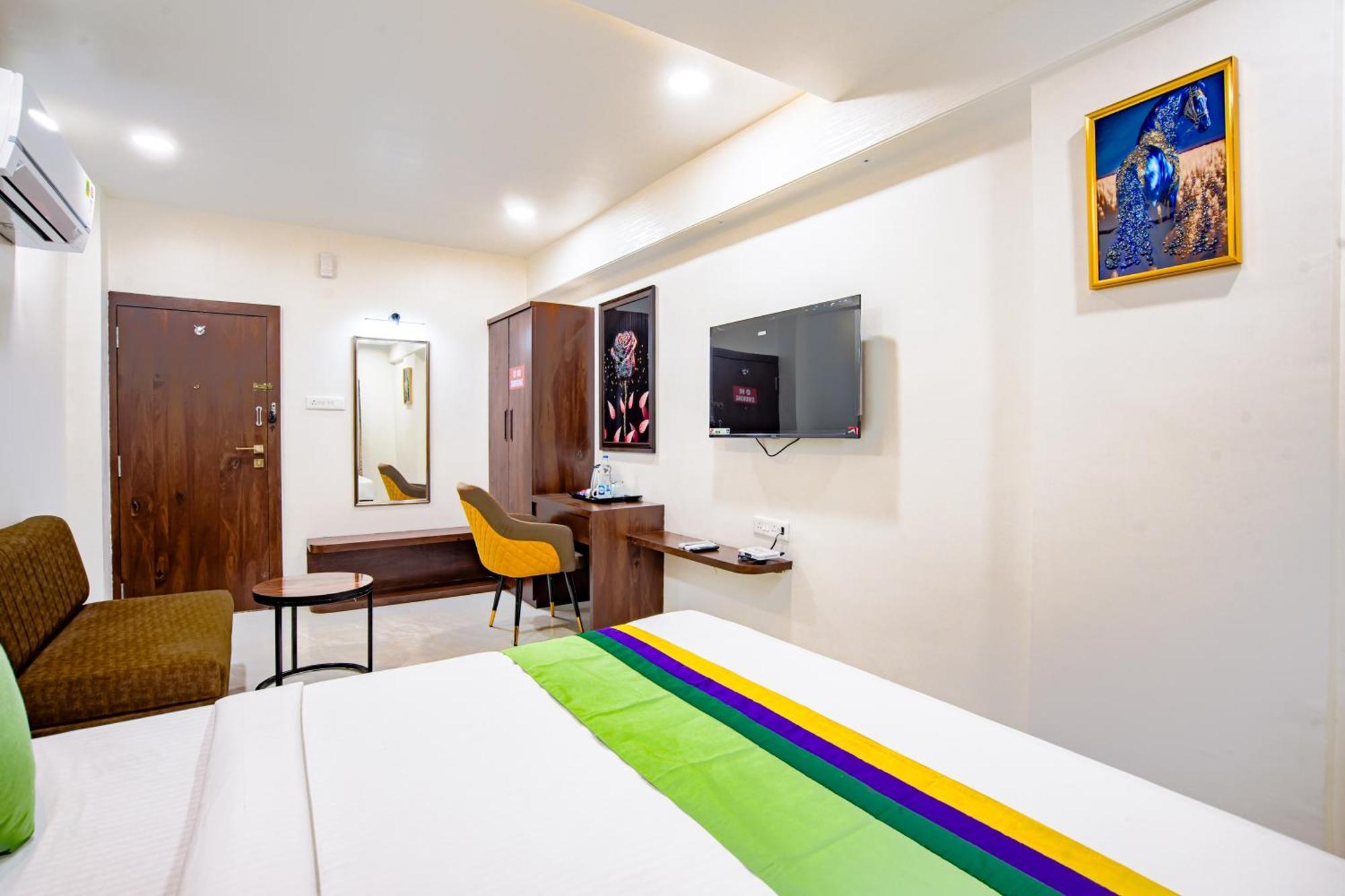 Treebo A1 Residency, Hingna T Point 3*