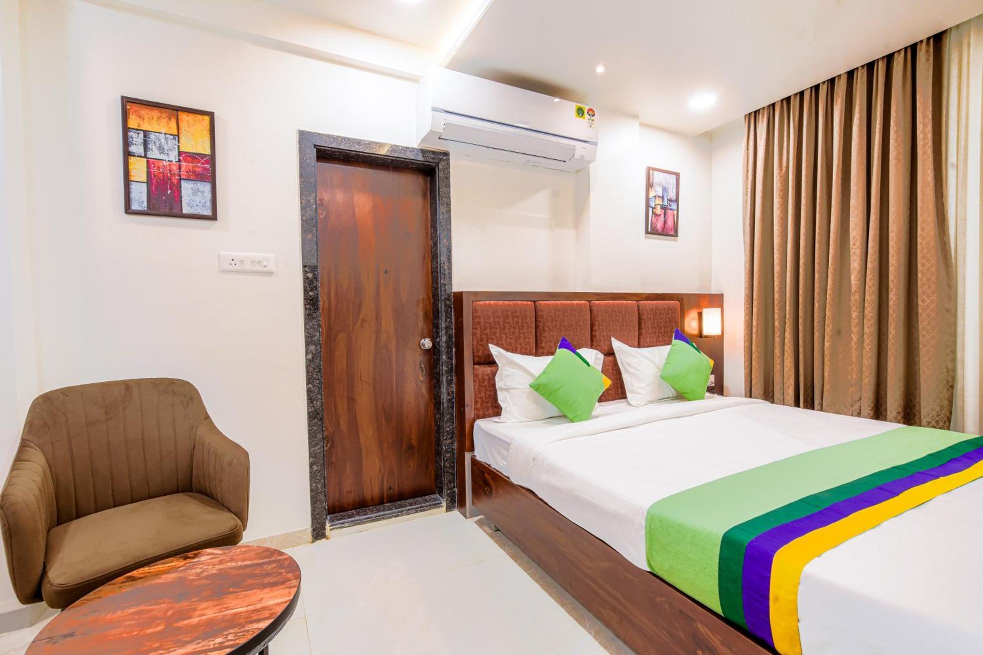 Hotel Treebo A1 Residency, Hingna T Point Nagpur