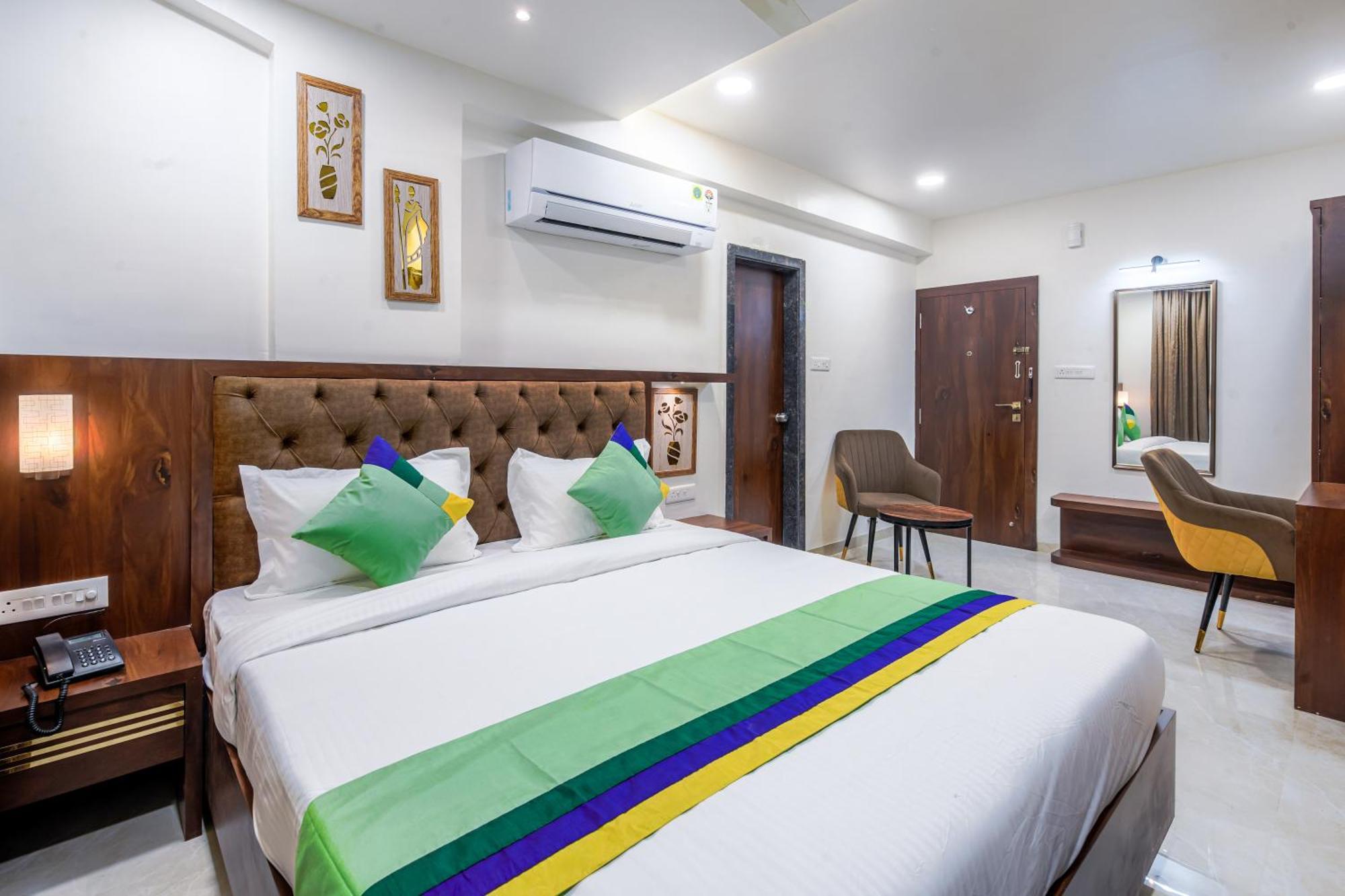 Hotel Treebo A1 Residency, Hingna T Point Nagpur