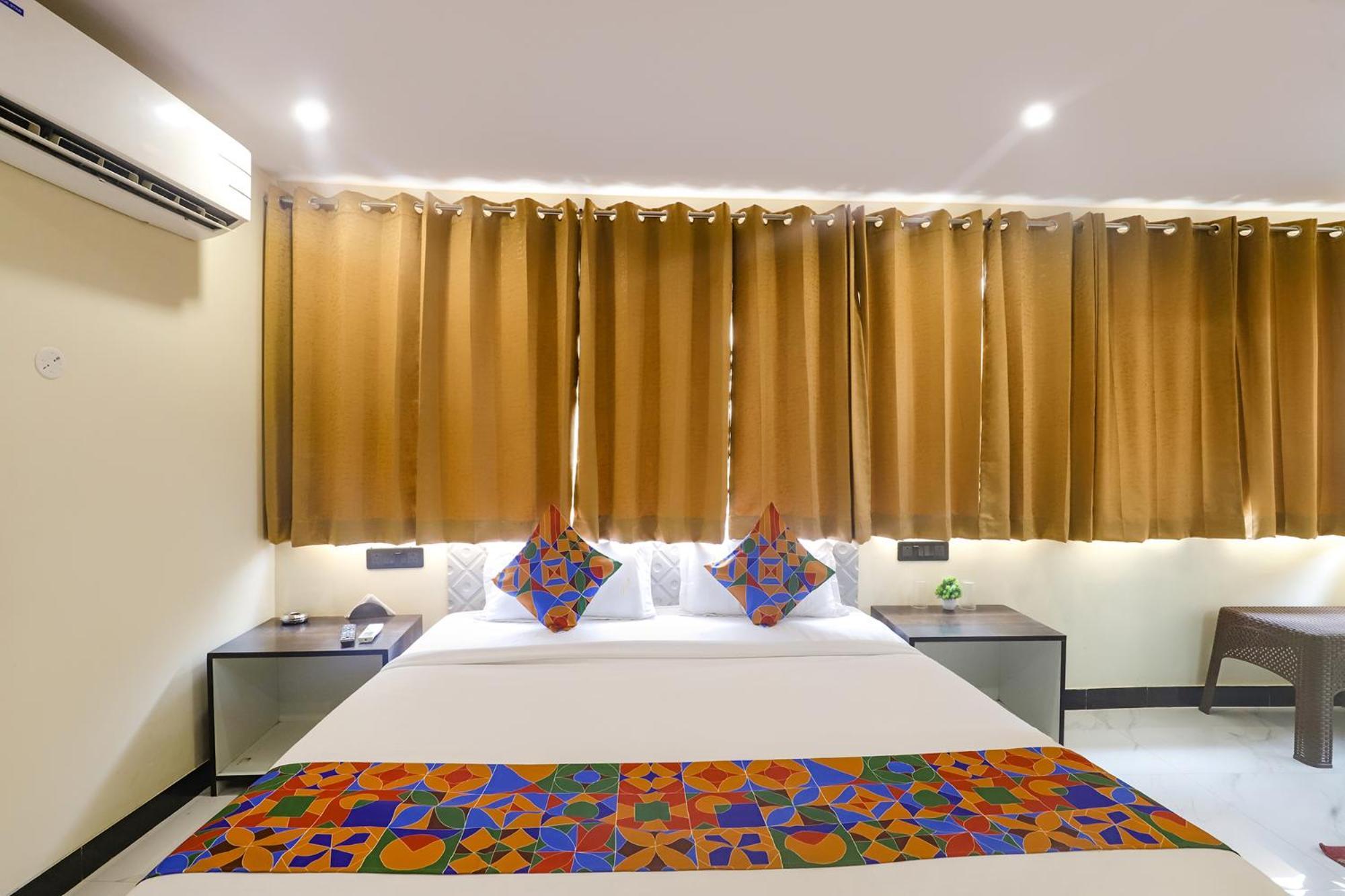 Fabhotel Golden Mist Hotel 3*