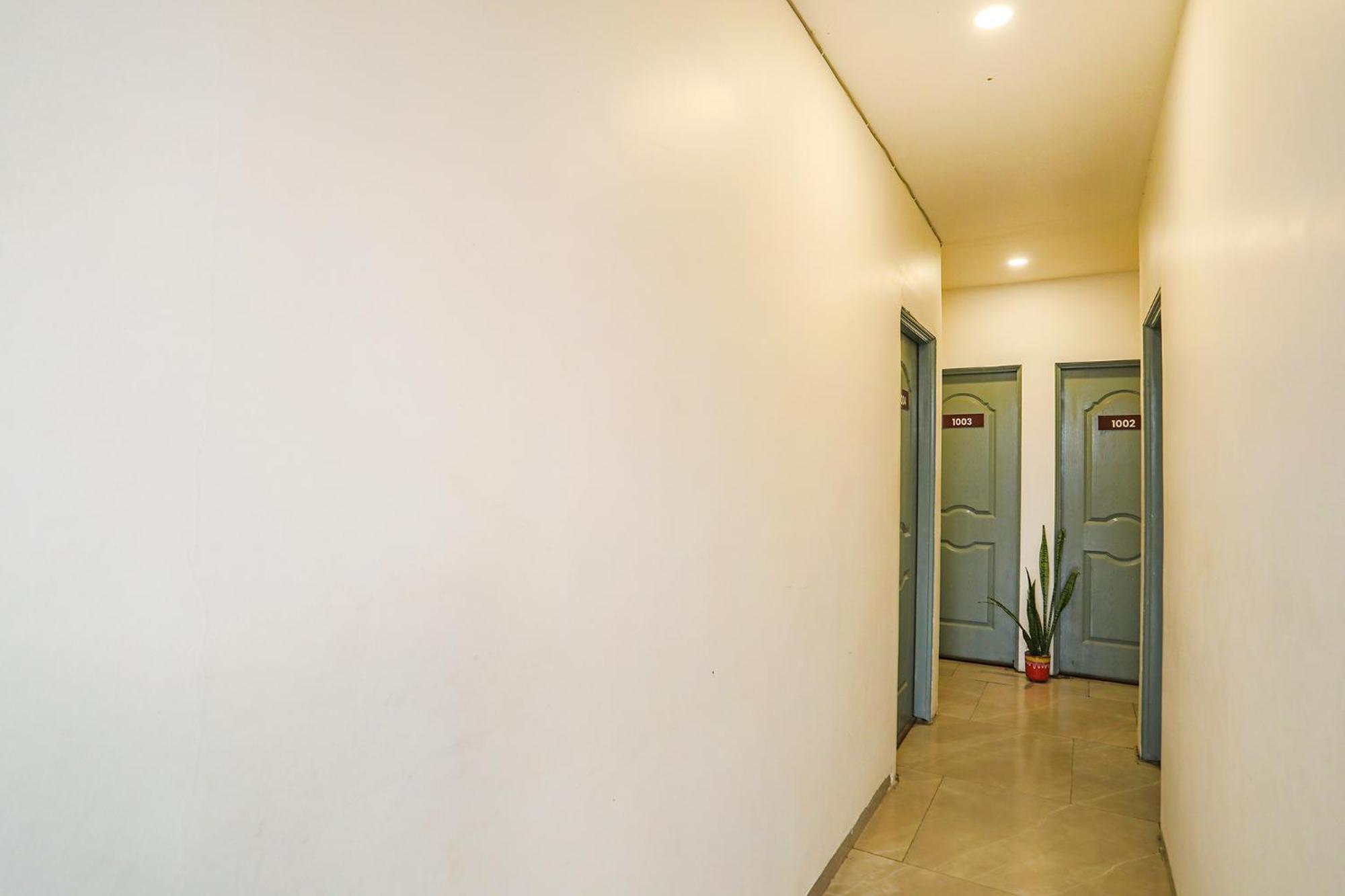 Hotel Fabexpress Pramila Prakash Nagpur