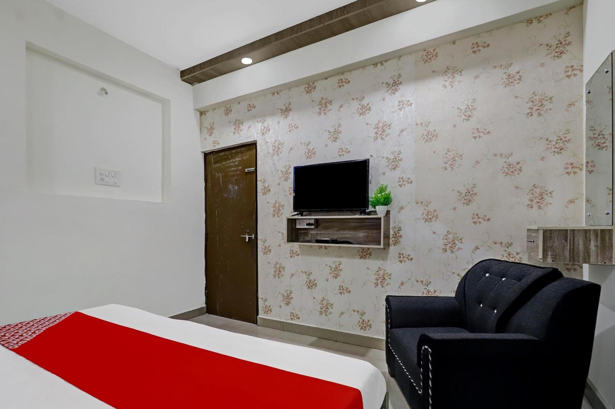 Hotel O Royal Royal 3*