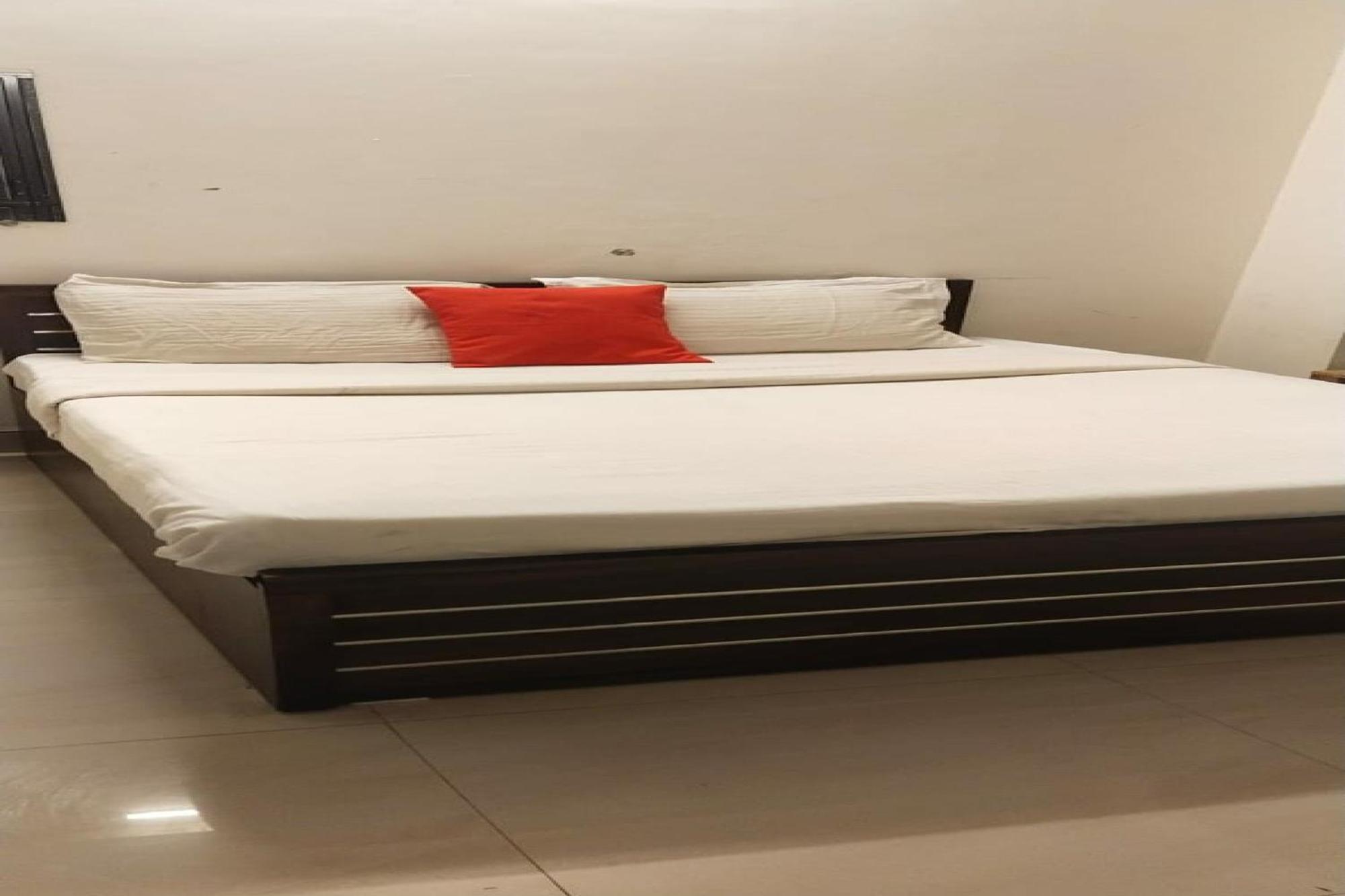 O Regal- Hotel Nagpur