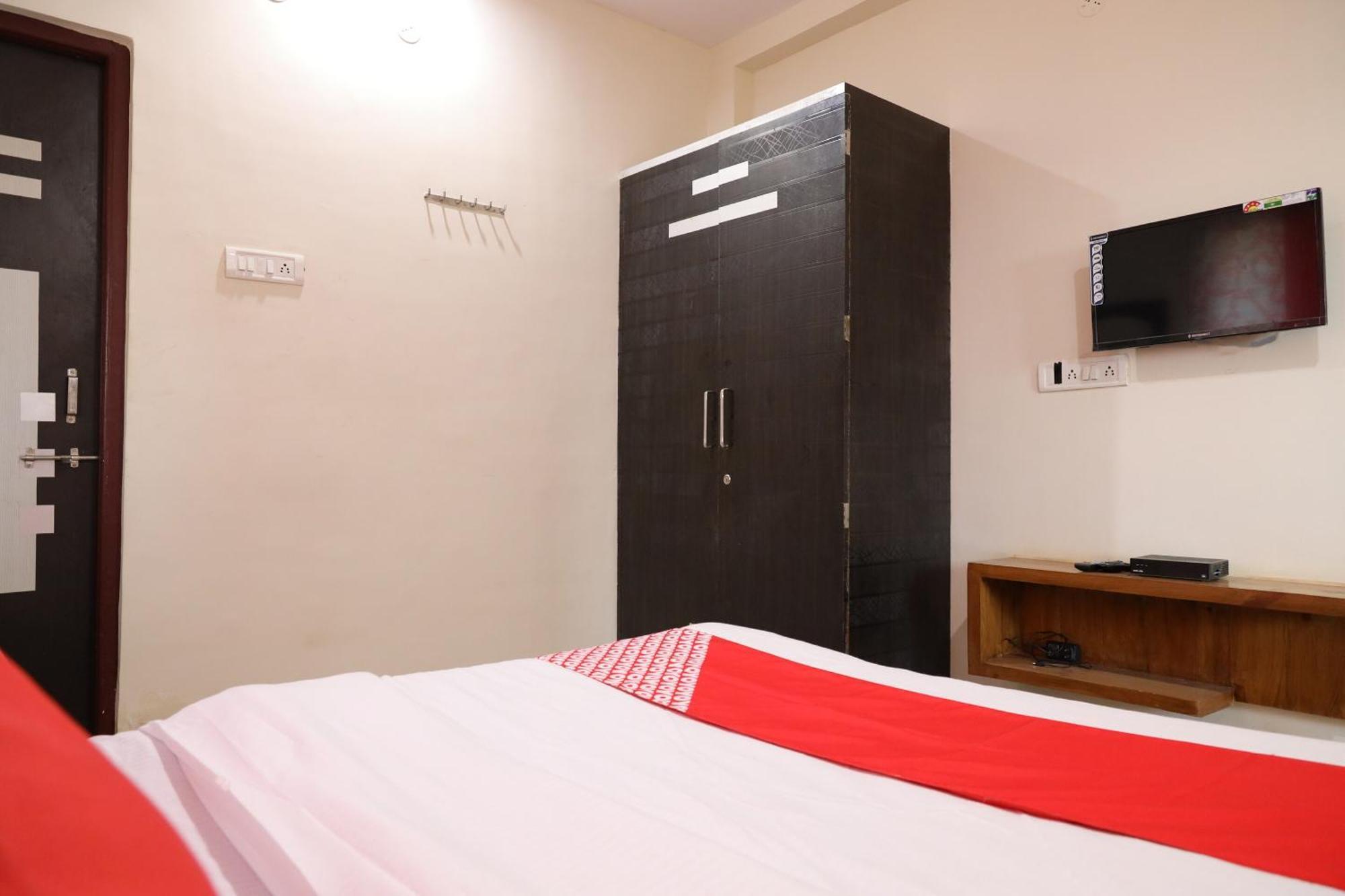 O Prithvi Hotel 3*