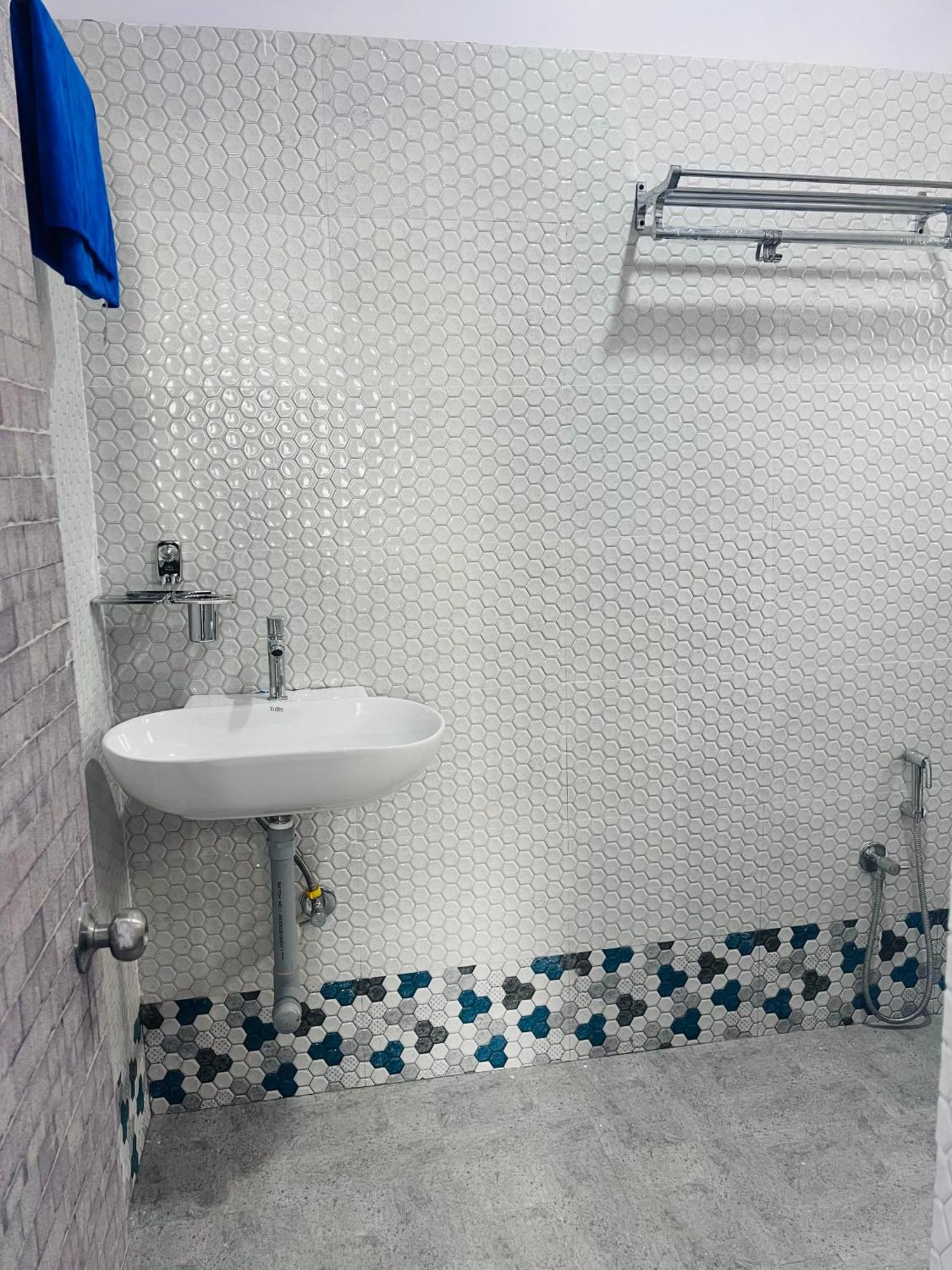 Guest house Twin Nagpur