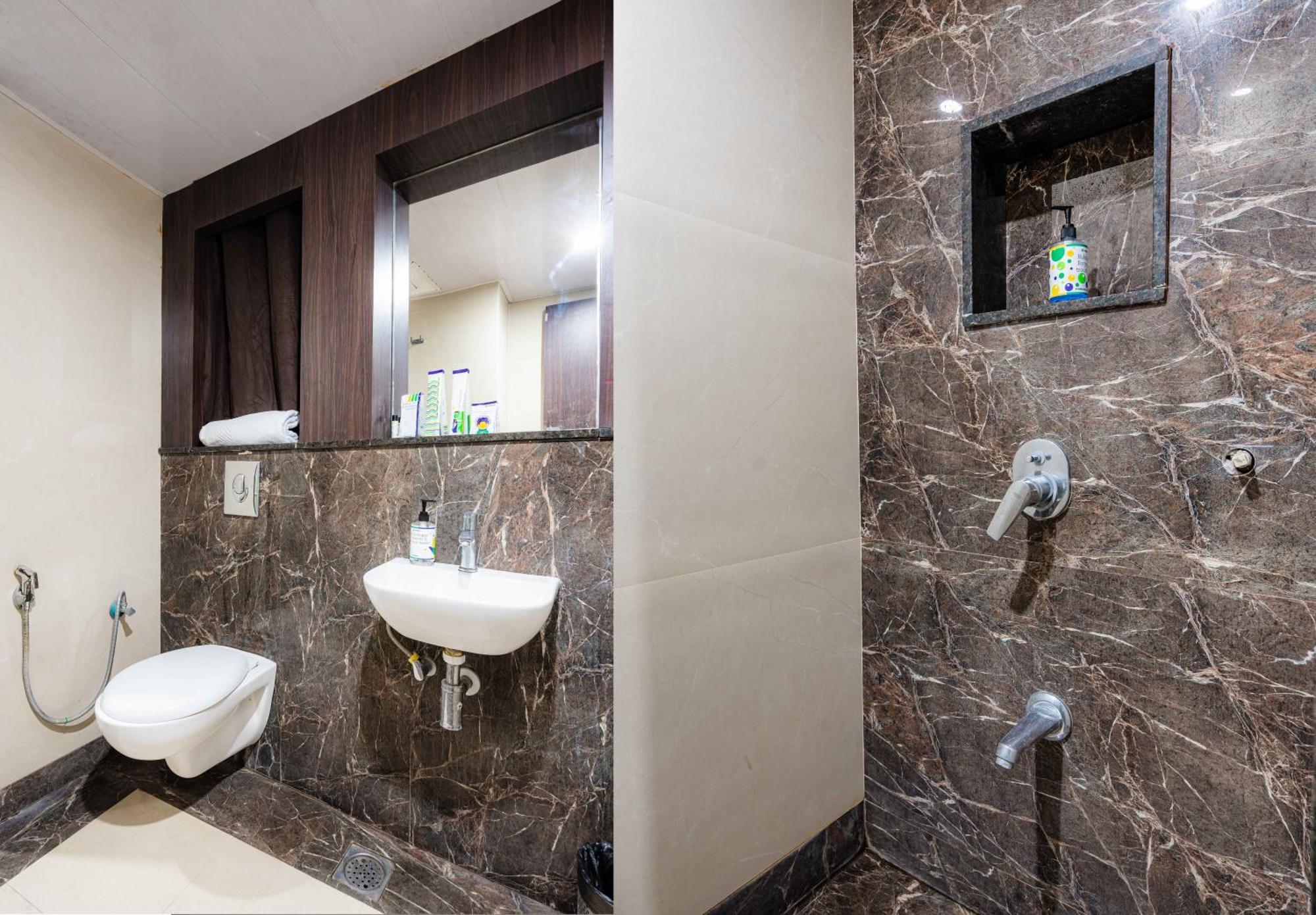Treebo Silver Nagpur