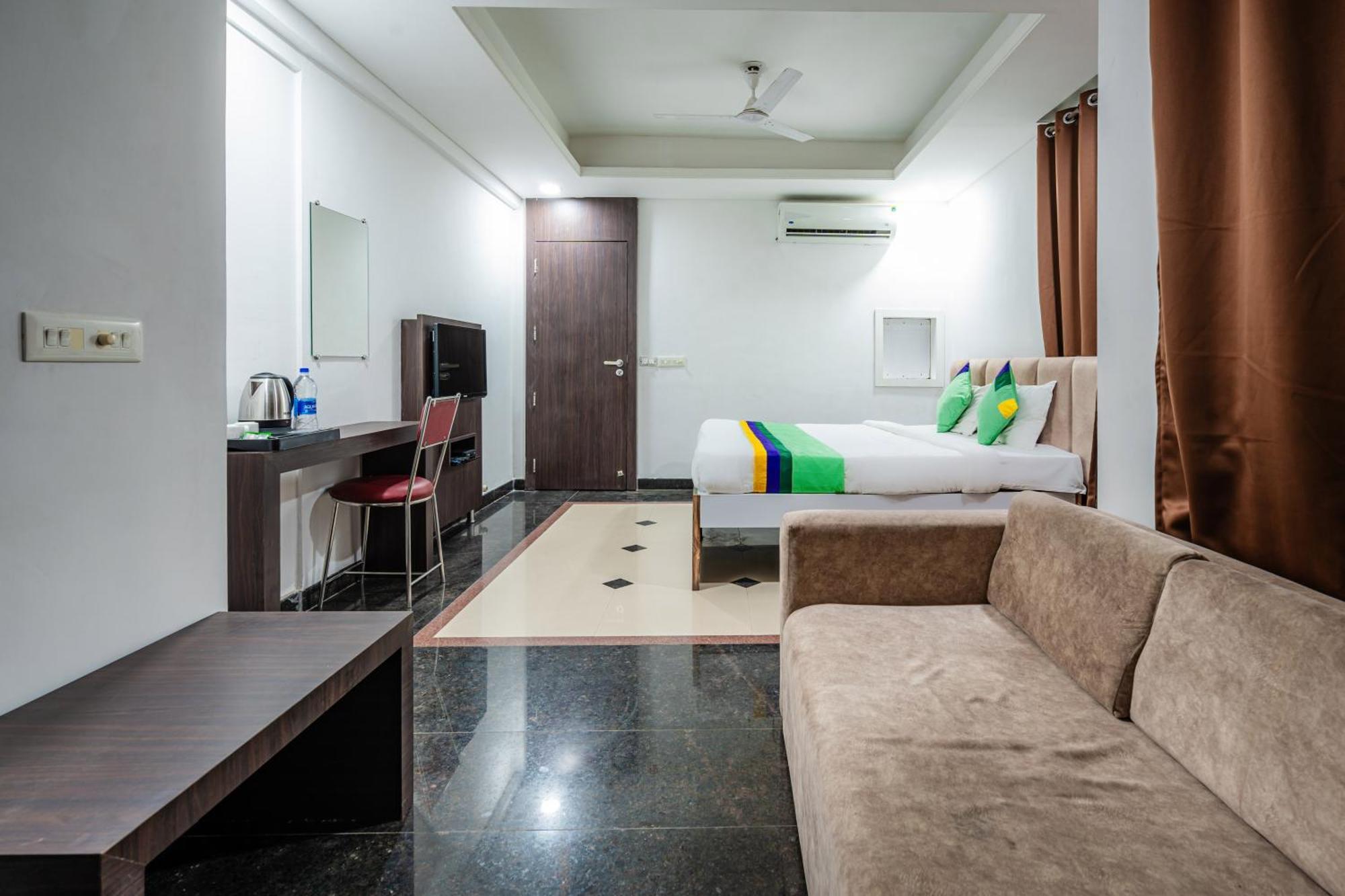 Hotel Treebo Silver Nagpur