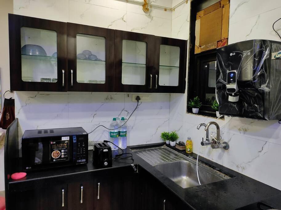 Apartment 3bhk Very Big Luxurious In Center