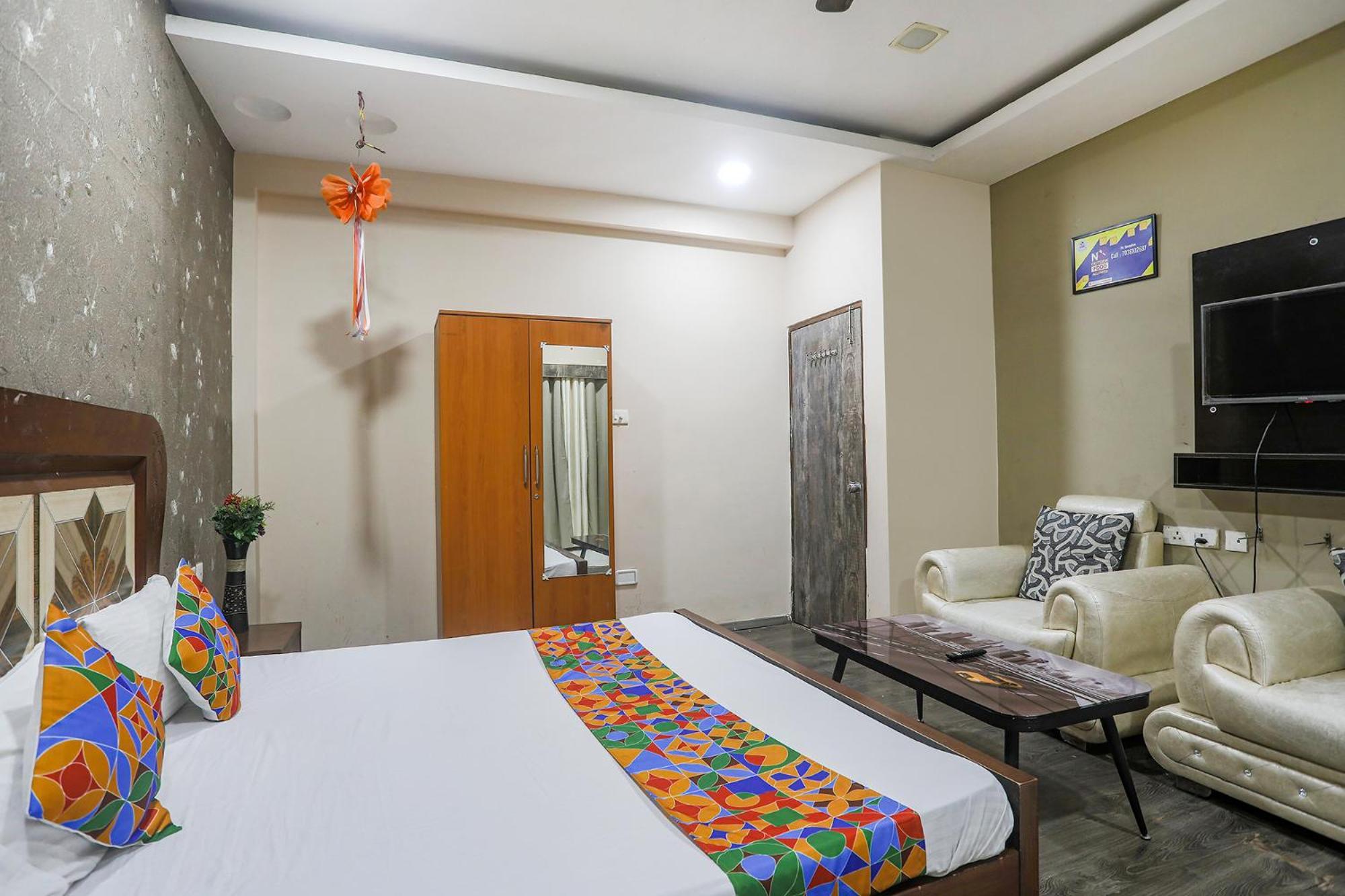 Fabhotel Classic Hotel