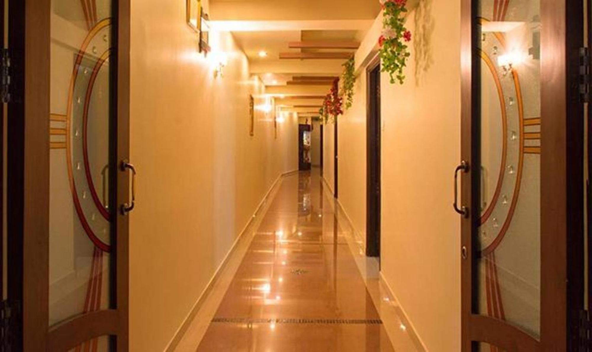 Vora Corporate Hotel Nagpur