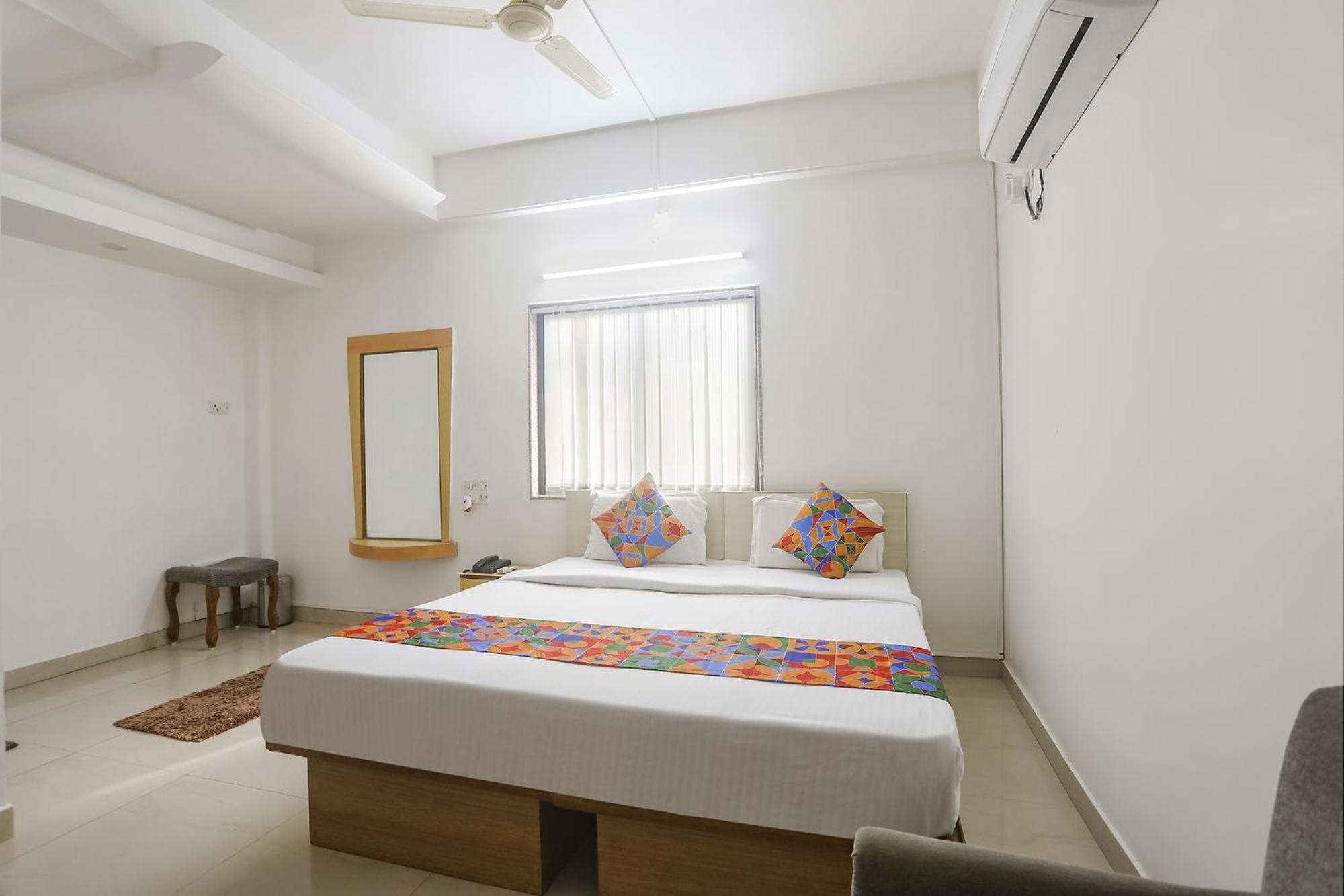 Fabhotel Vinayak Hotel
