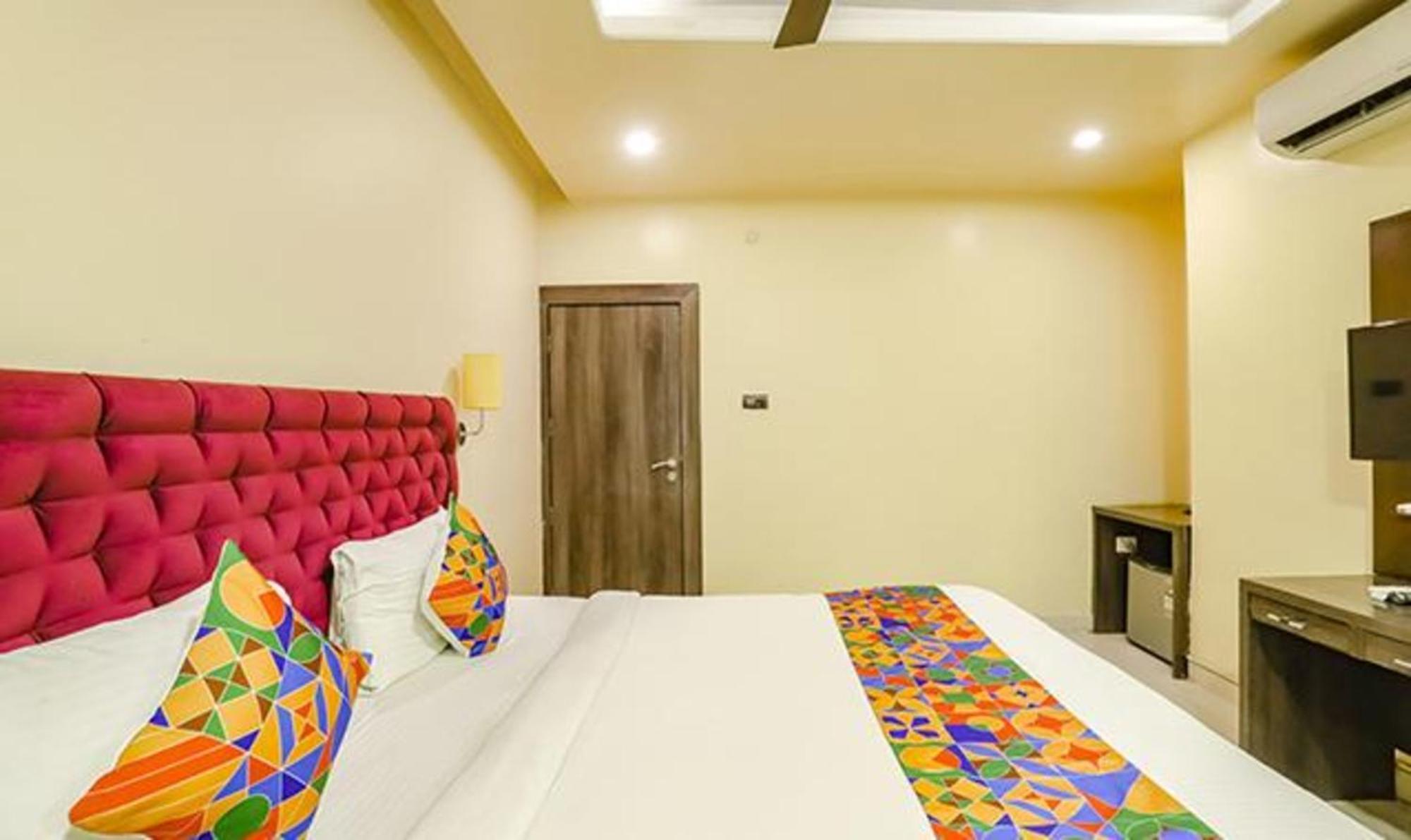 Hotel Fabhotel Parashar Nagpur
