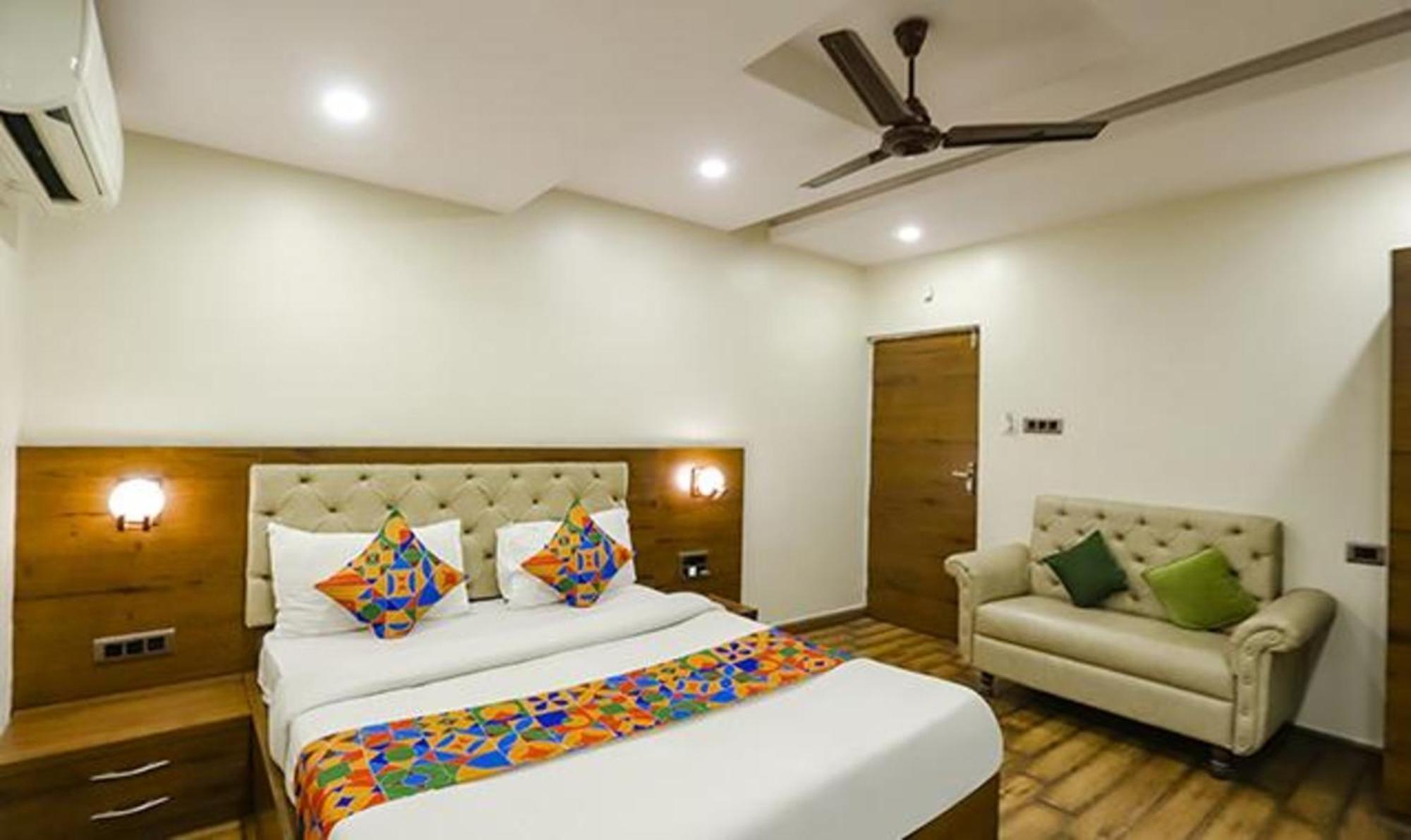 Fabhotel Parashar Nagpur