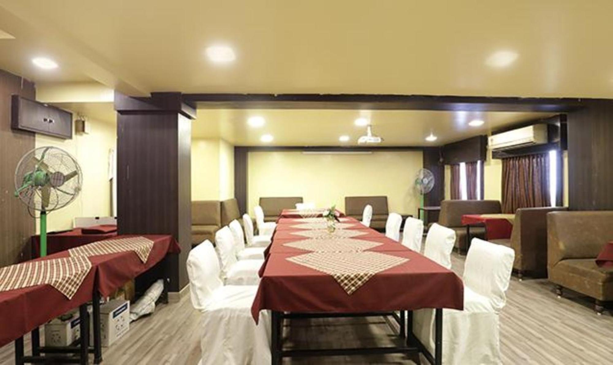 Hotel Fabhotel Parashar Nagpur