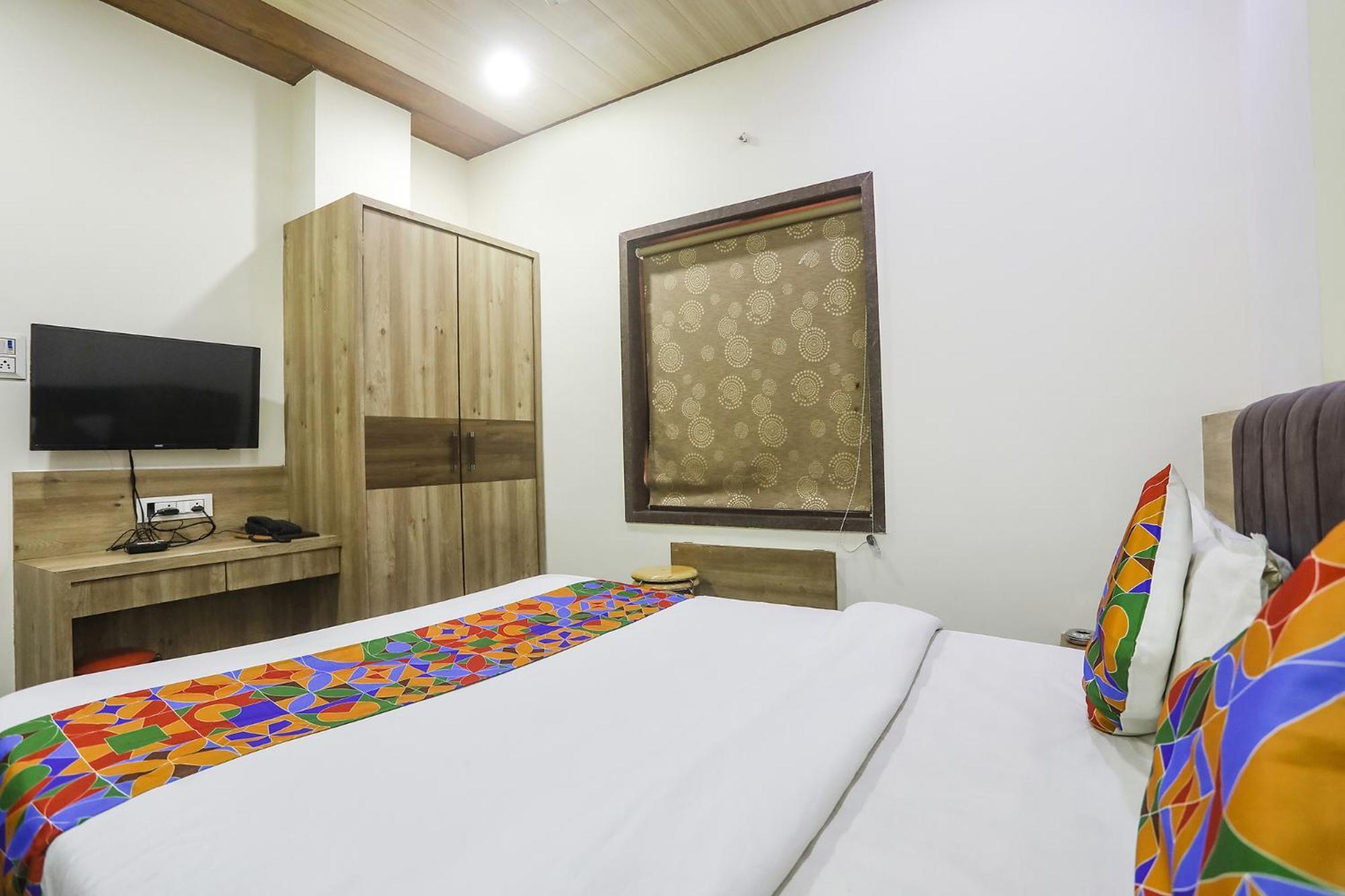 Fabhotel Vedanta - Nr Sitabudli Nagpur