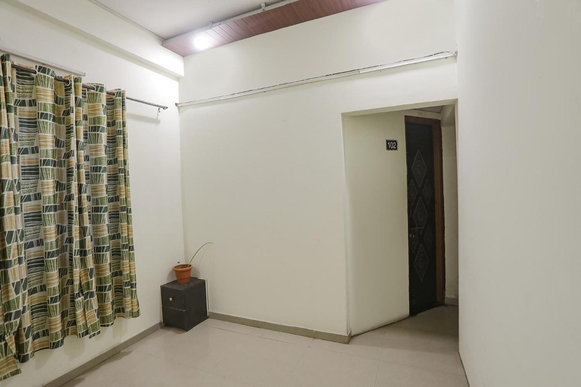Fabhotel Happy 3*
