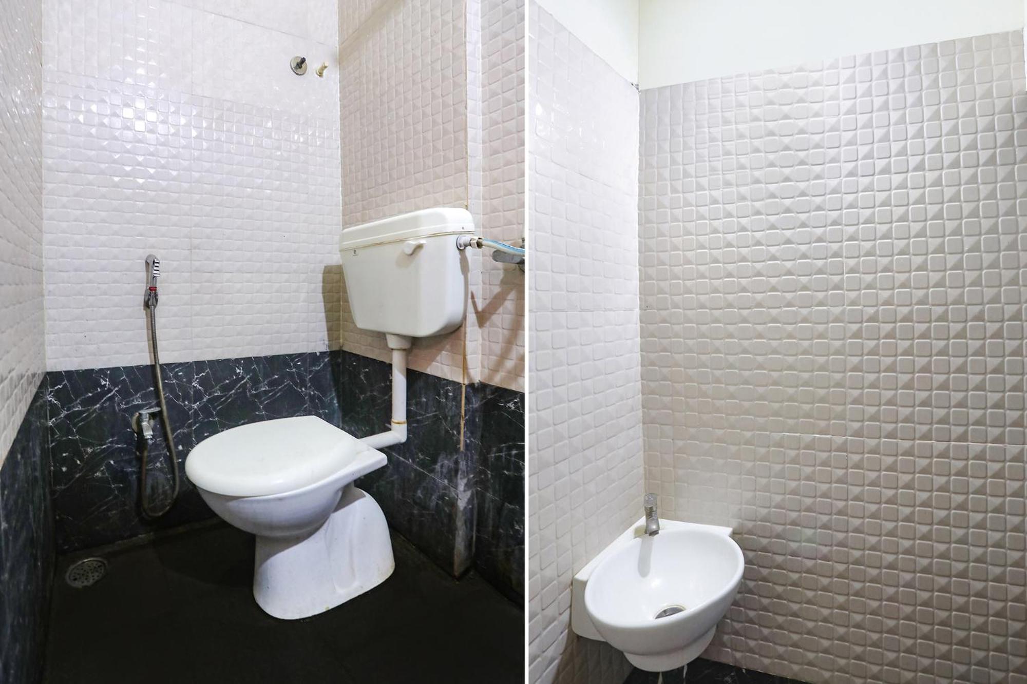 Fabhotel Happy Hotel 3*